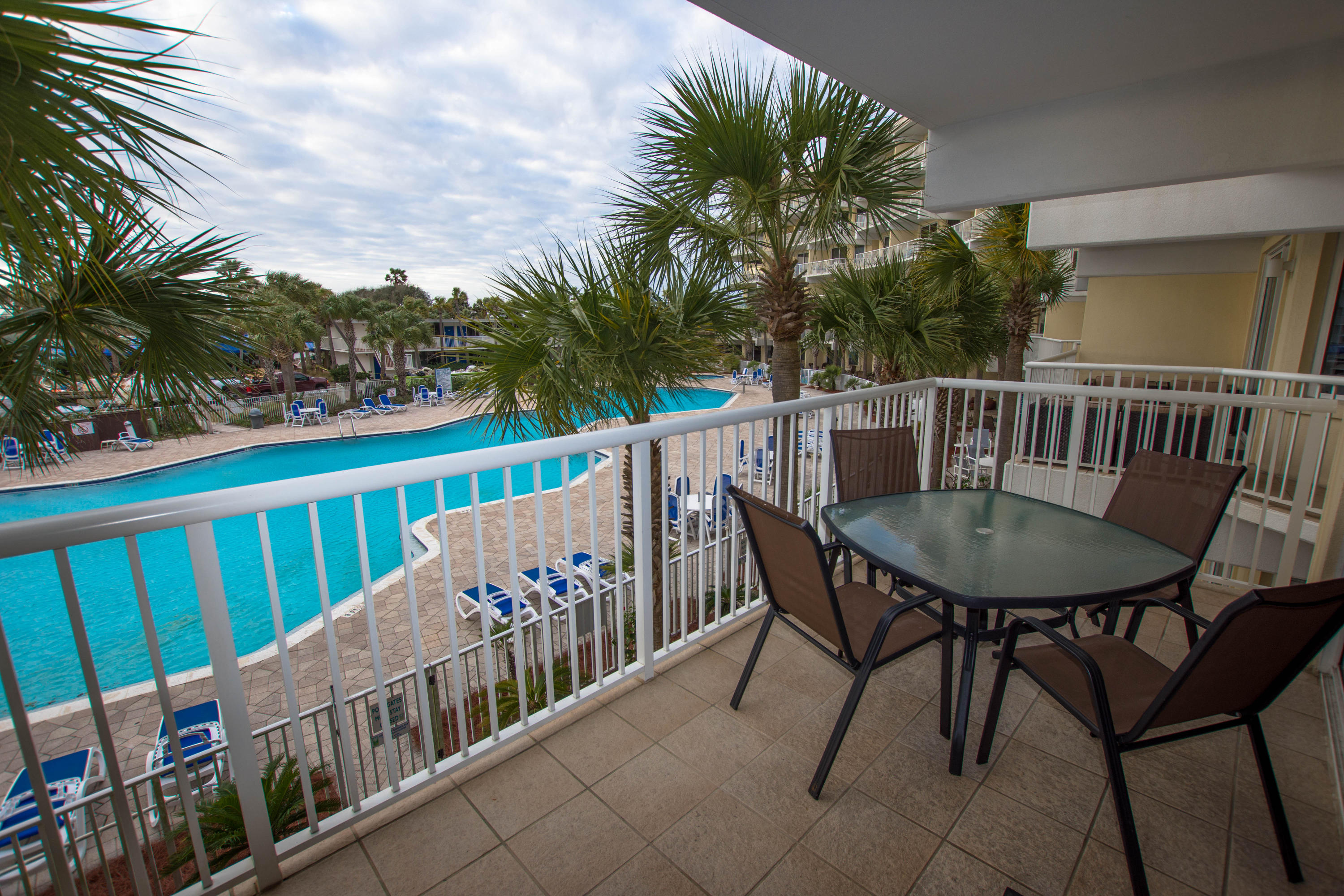 DESTIN WEST BEACH & BAY RESORT - Residential