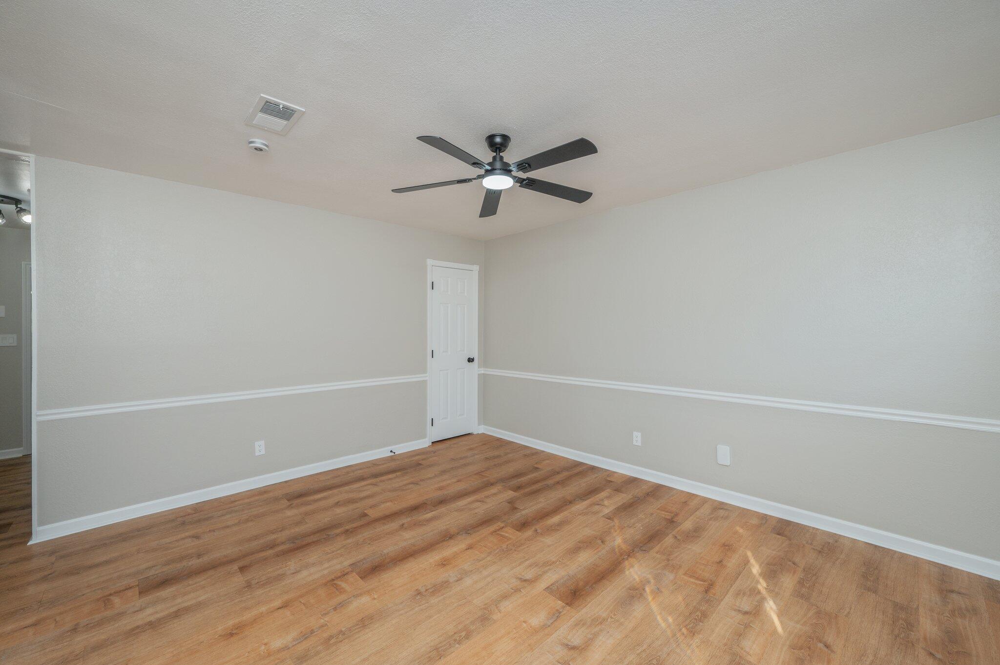 SPRINGDALE - Residential Lease