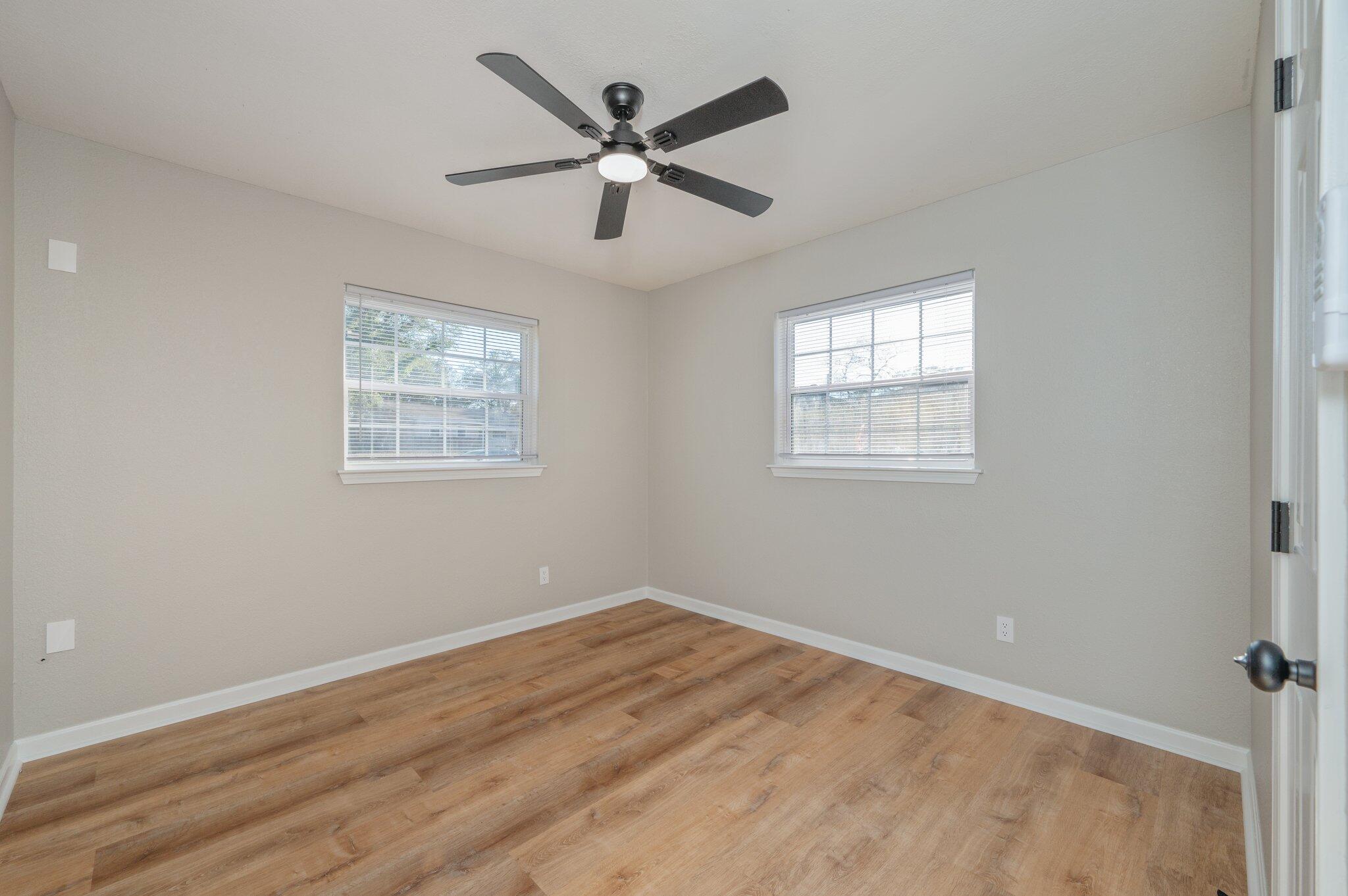 SPRINGDALE - Residential Lease