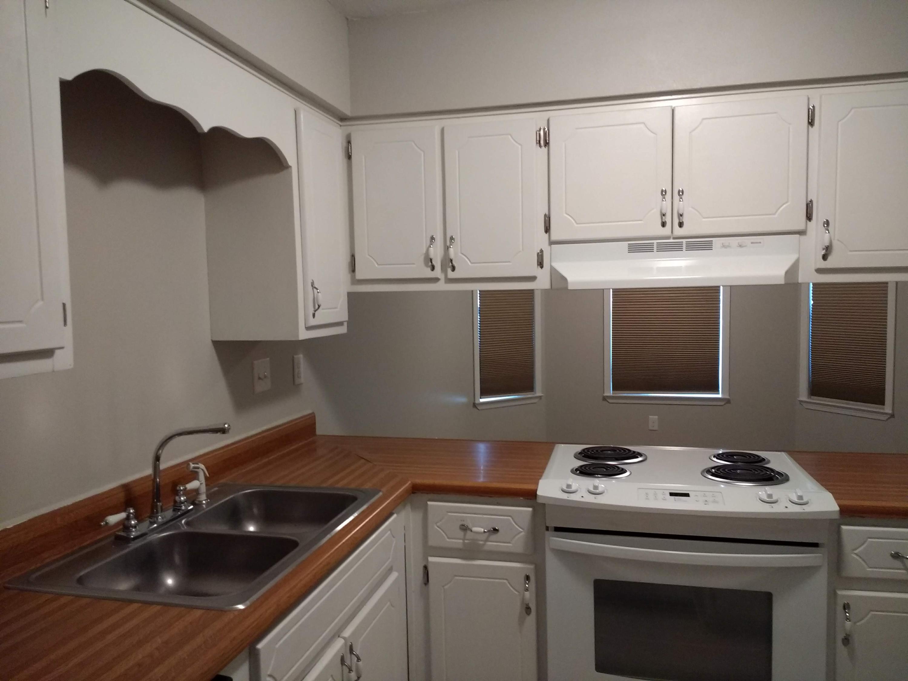 SHOAL CREEK S/D - Residential Lease