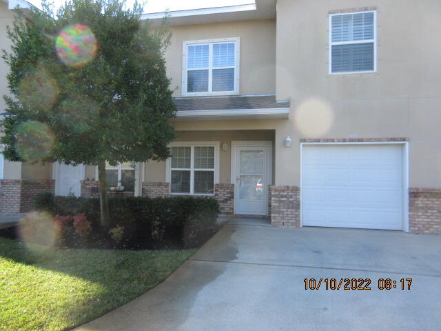 MERIDIAN SQUARE T/H - Residential Lease