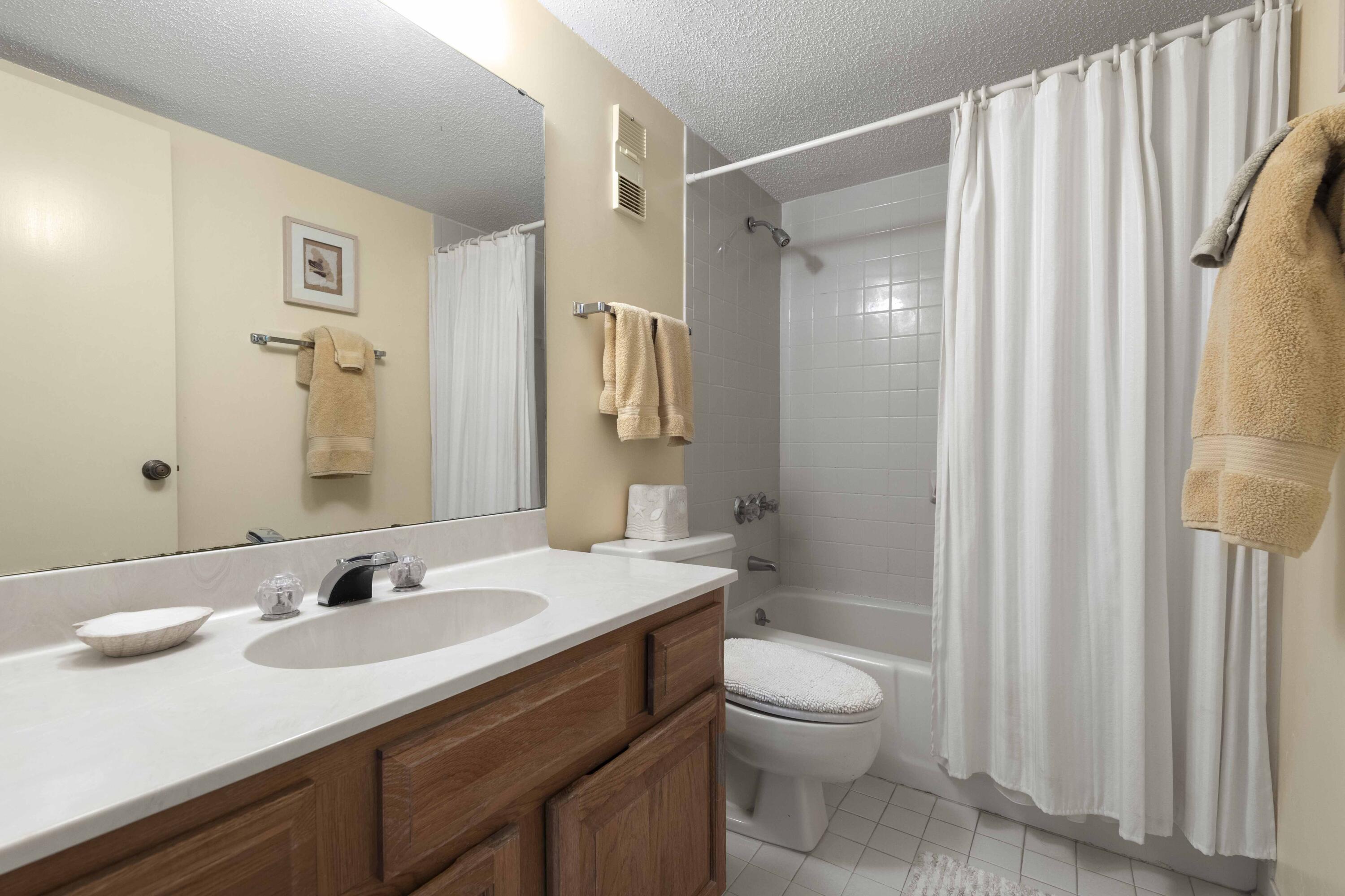 GRAND MARINER PH 1 - Residential