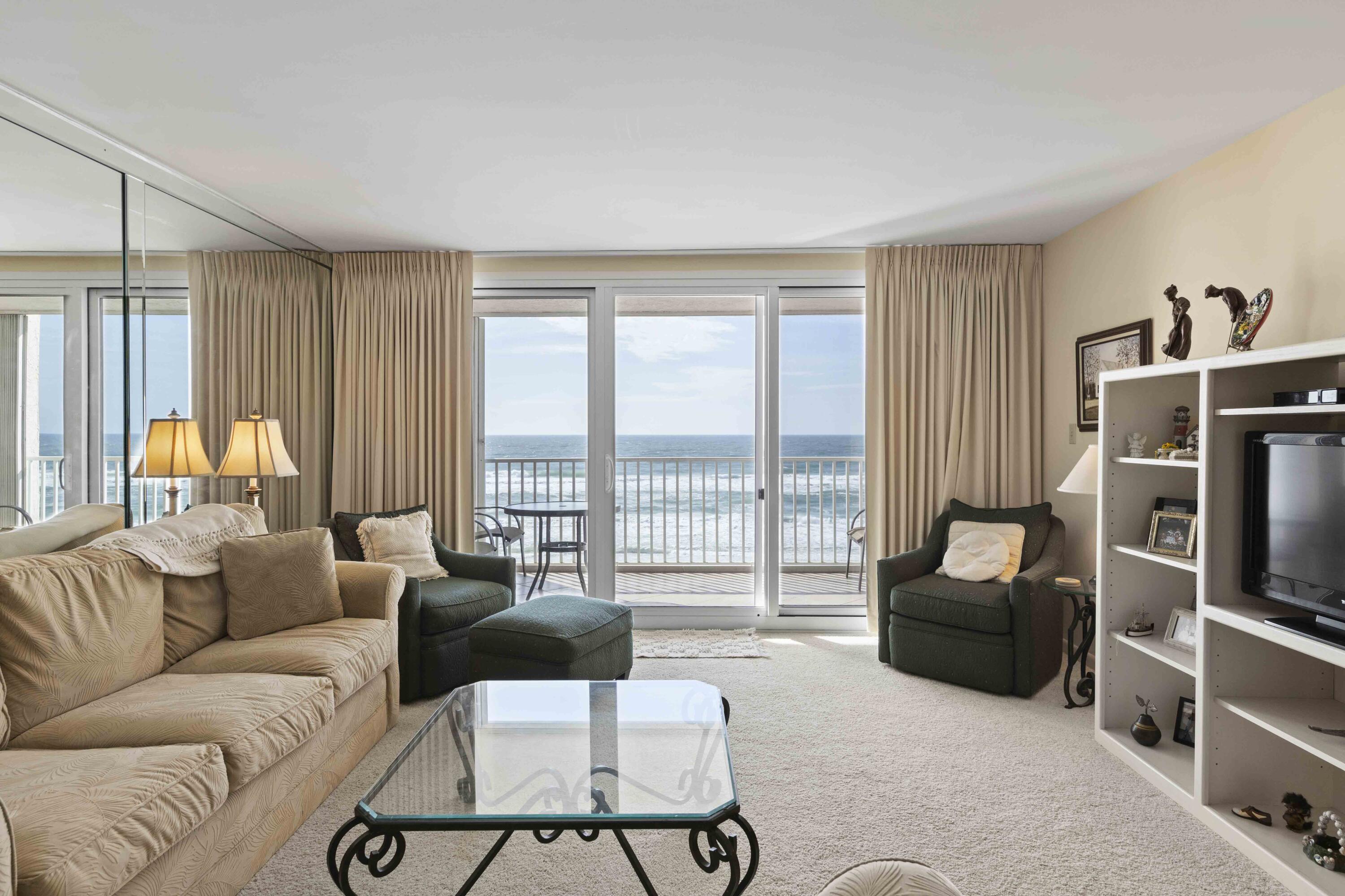 GRAND MARINER PH 1 - Residential