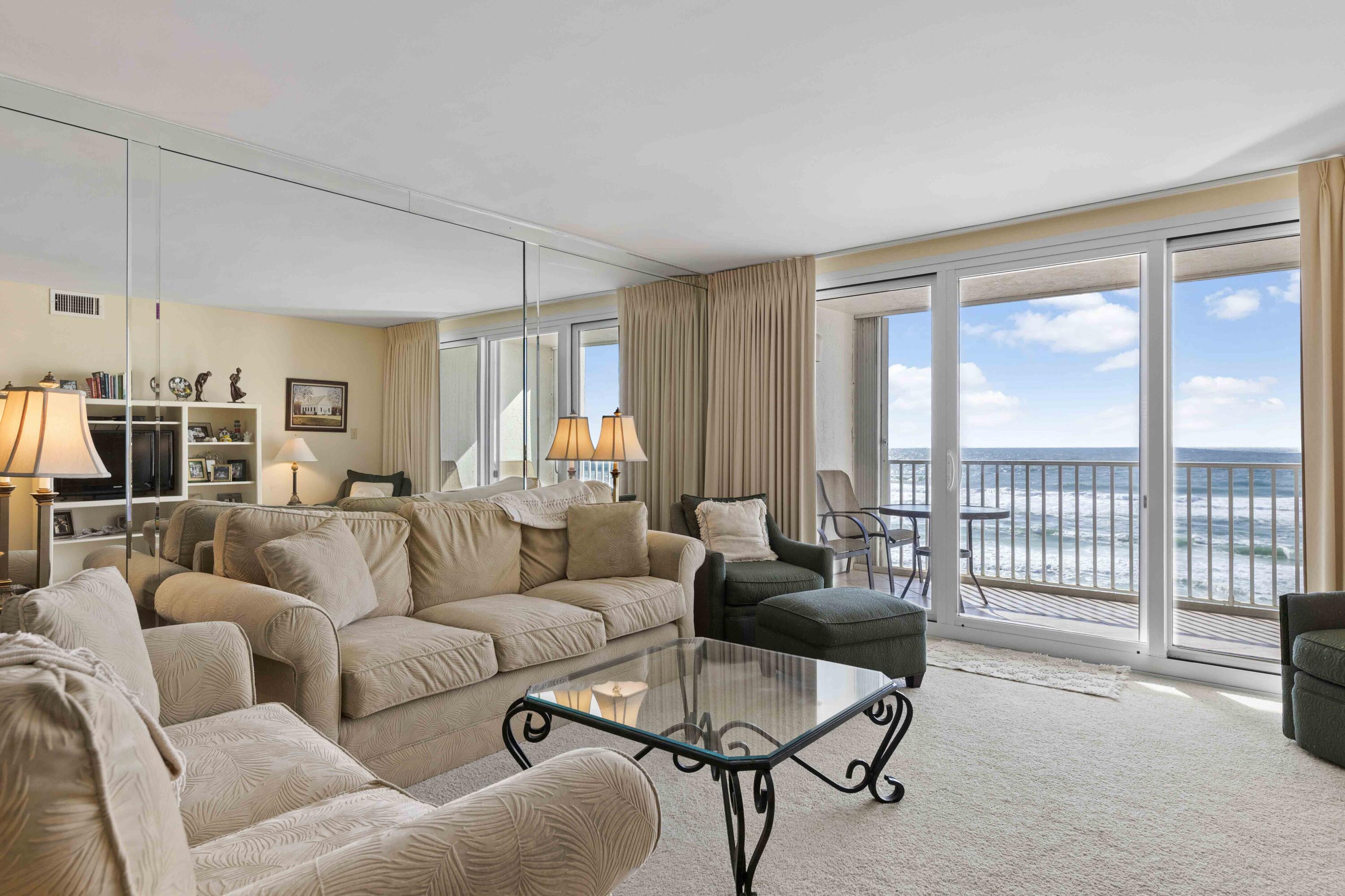 GRAND MARINER PH 1 - Residential