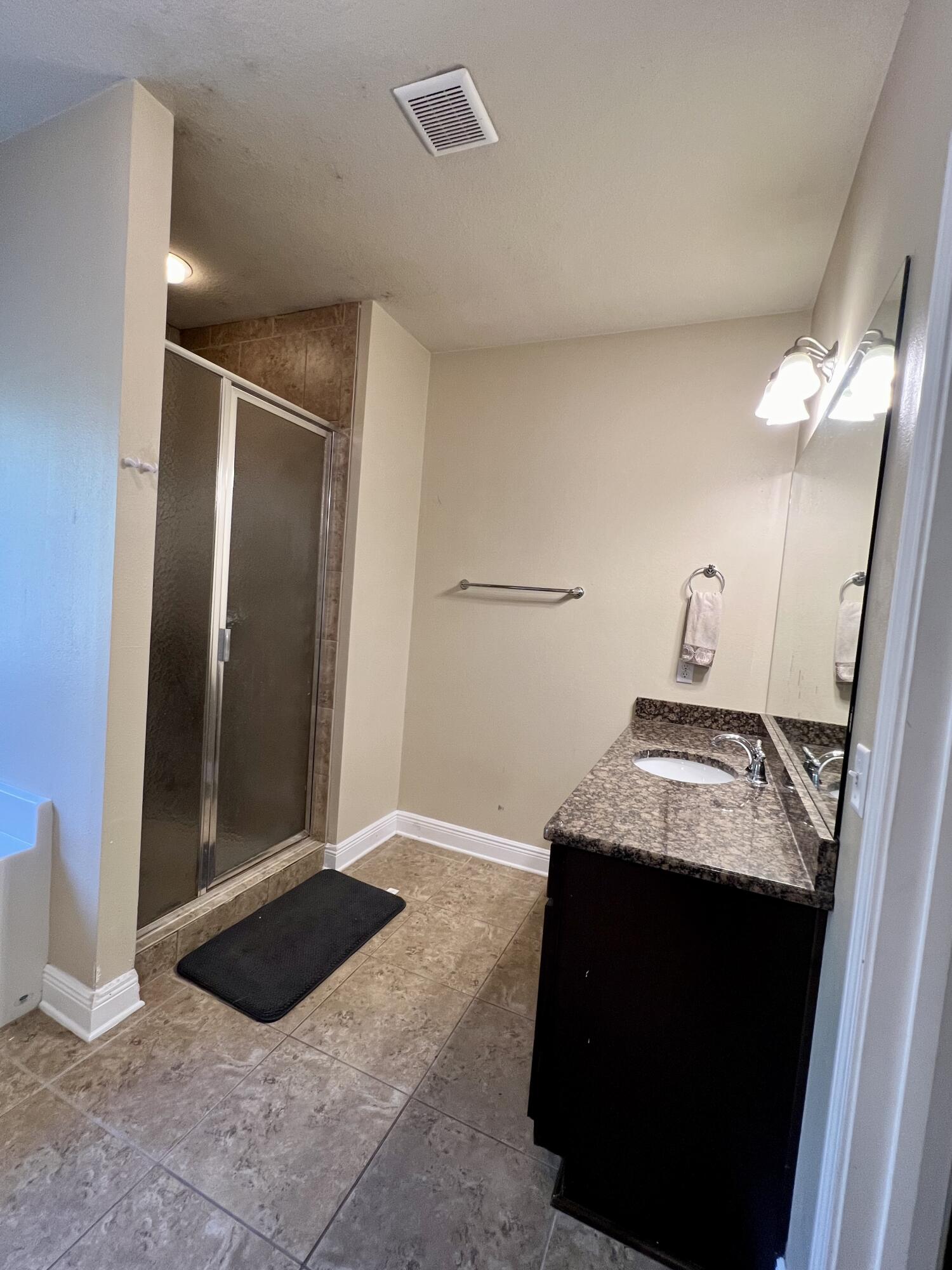 PASSAGES AT HAMMOCK BAY - Residential Lease
