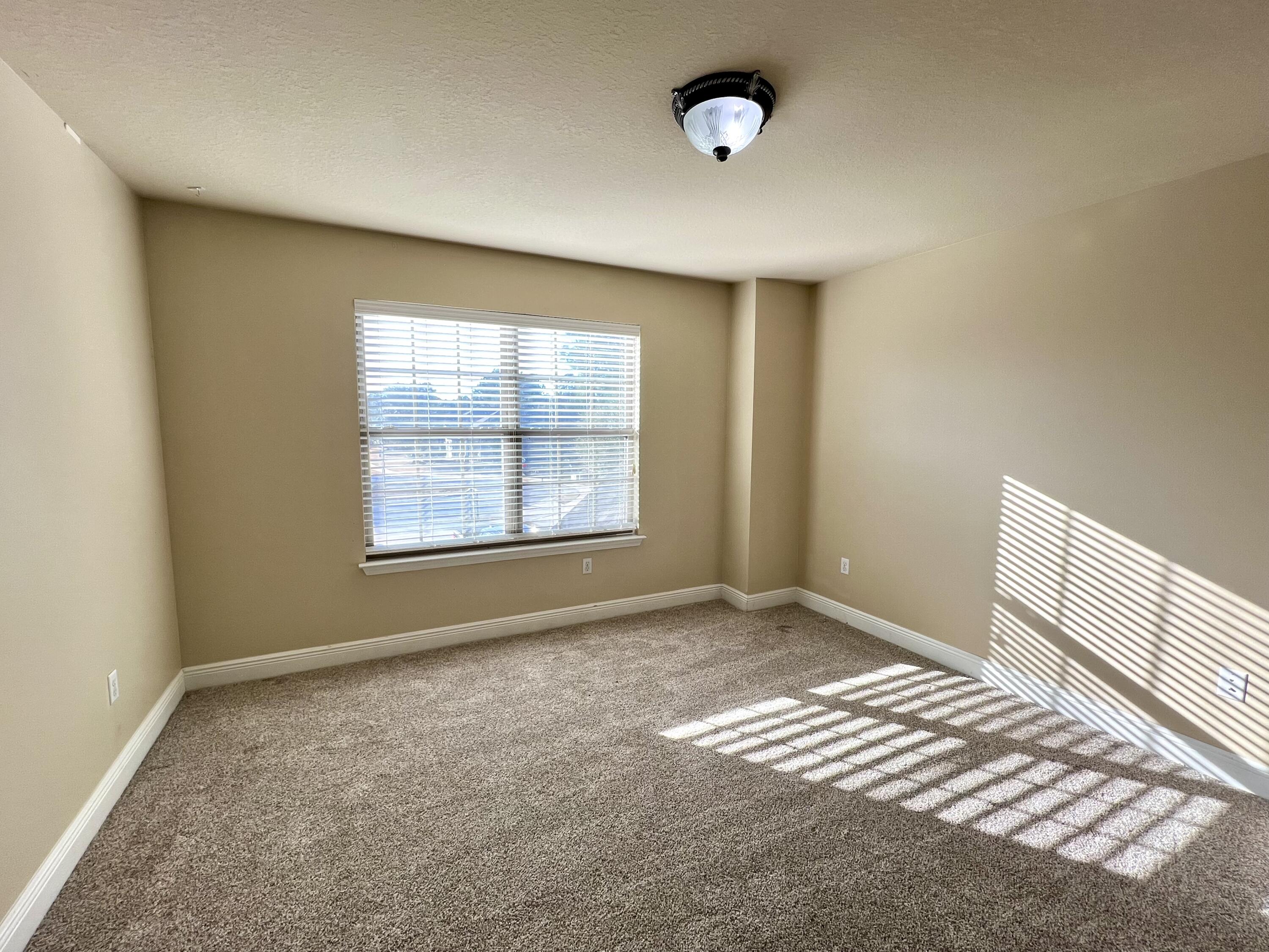 PASSAGES AT HAMMOCK BAY - Residential Lease