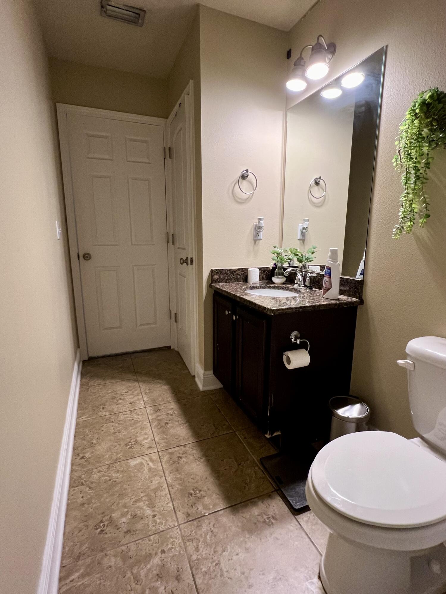 PASSAGES AT HAMMOCK BAY - Residential Lease