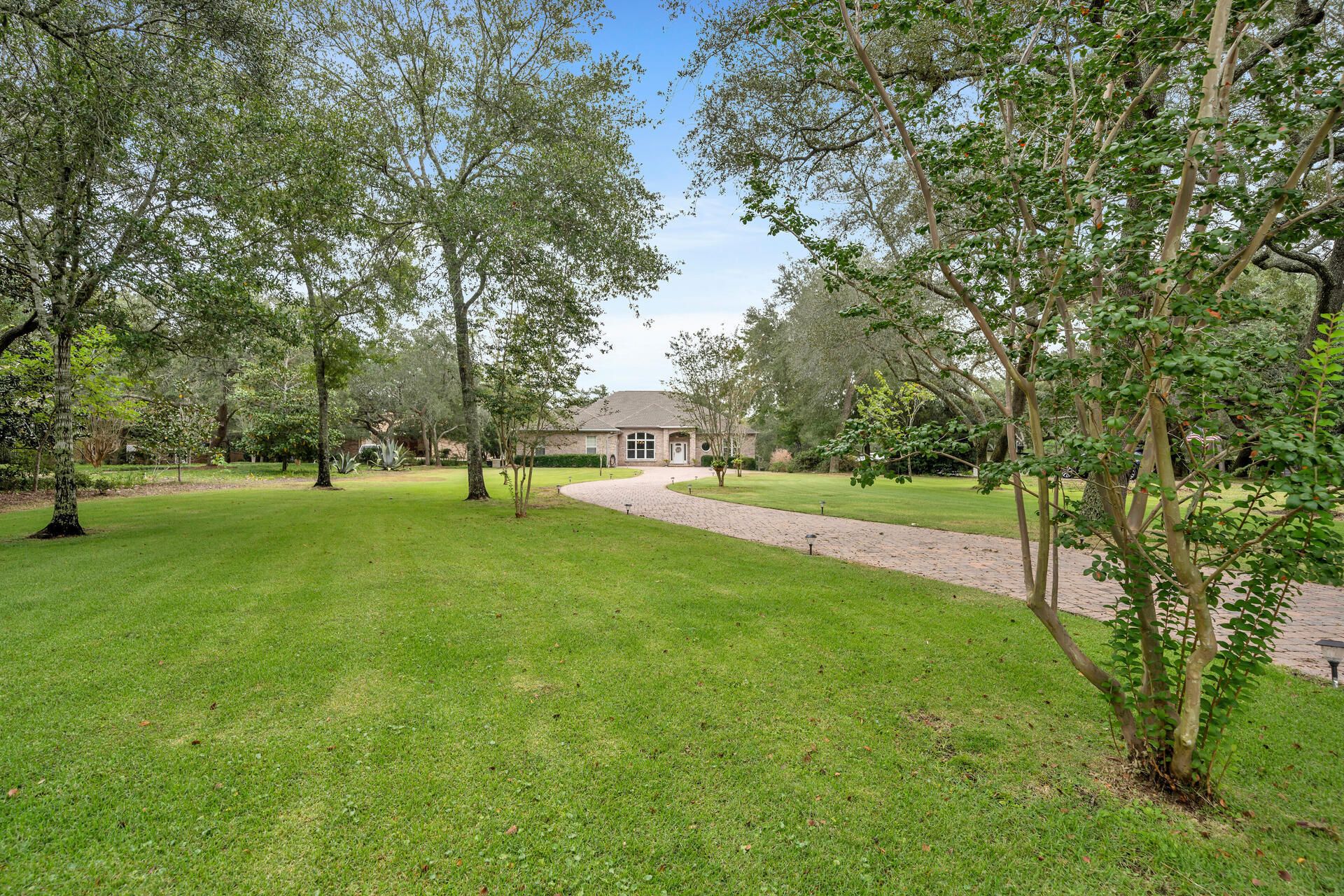 GARNIERS HEIGHTS - Residential