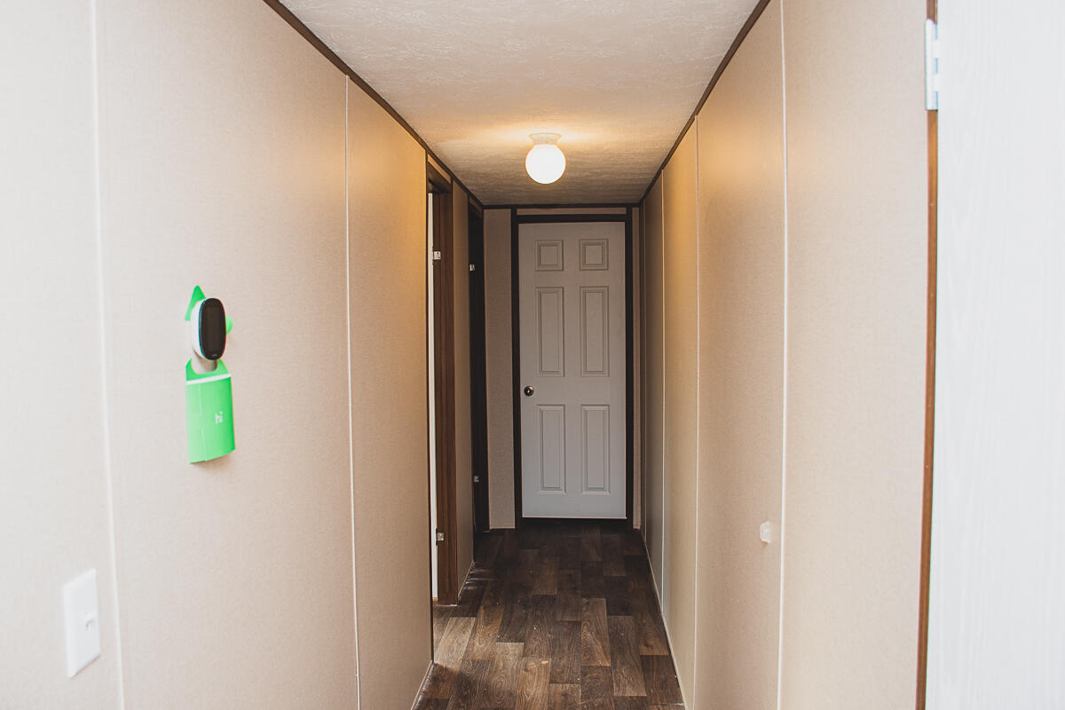 THE PINES S/D LOT 31 BLK 10 - Residential Lease