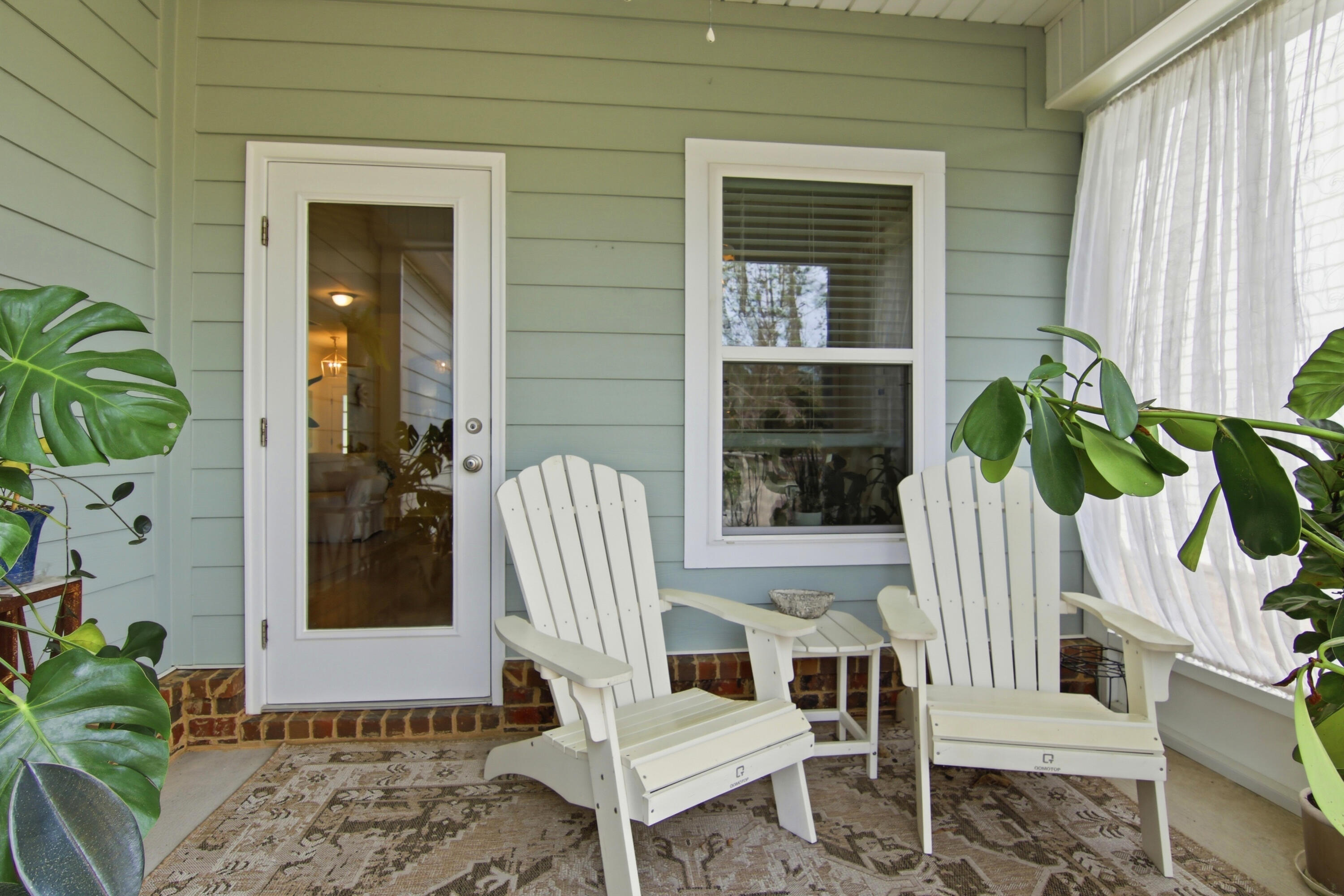 LAGRANGE LANDING - Residential