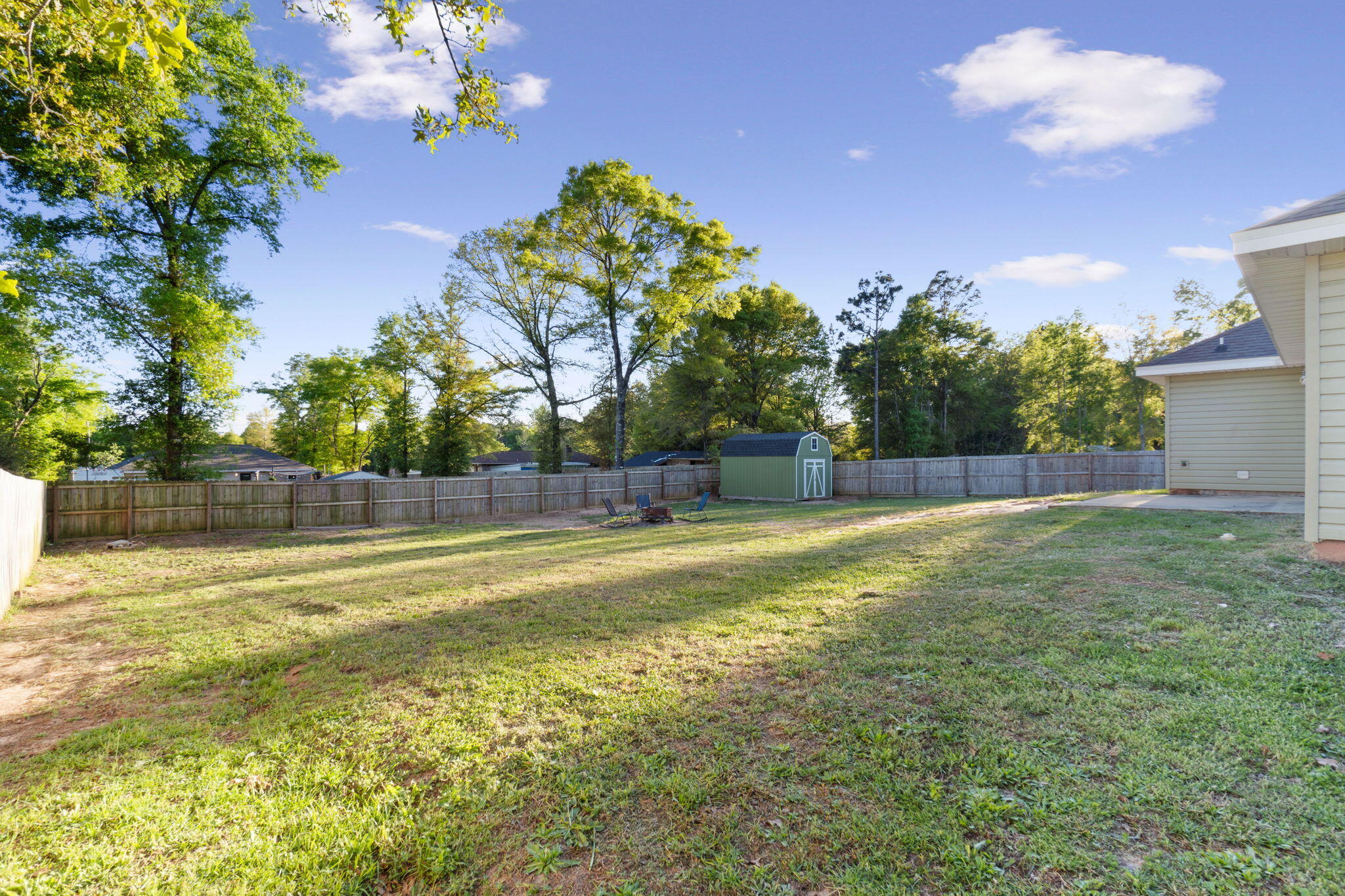 GARDEN CITY - Residential