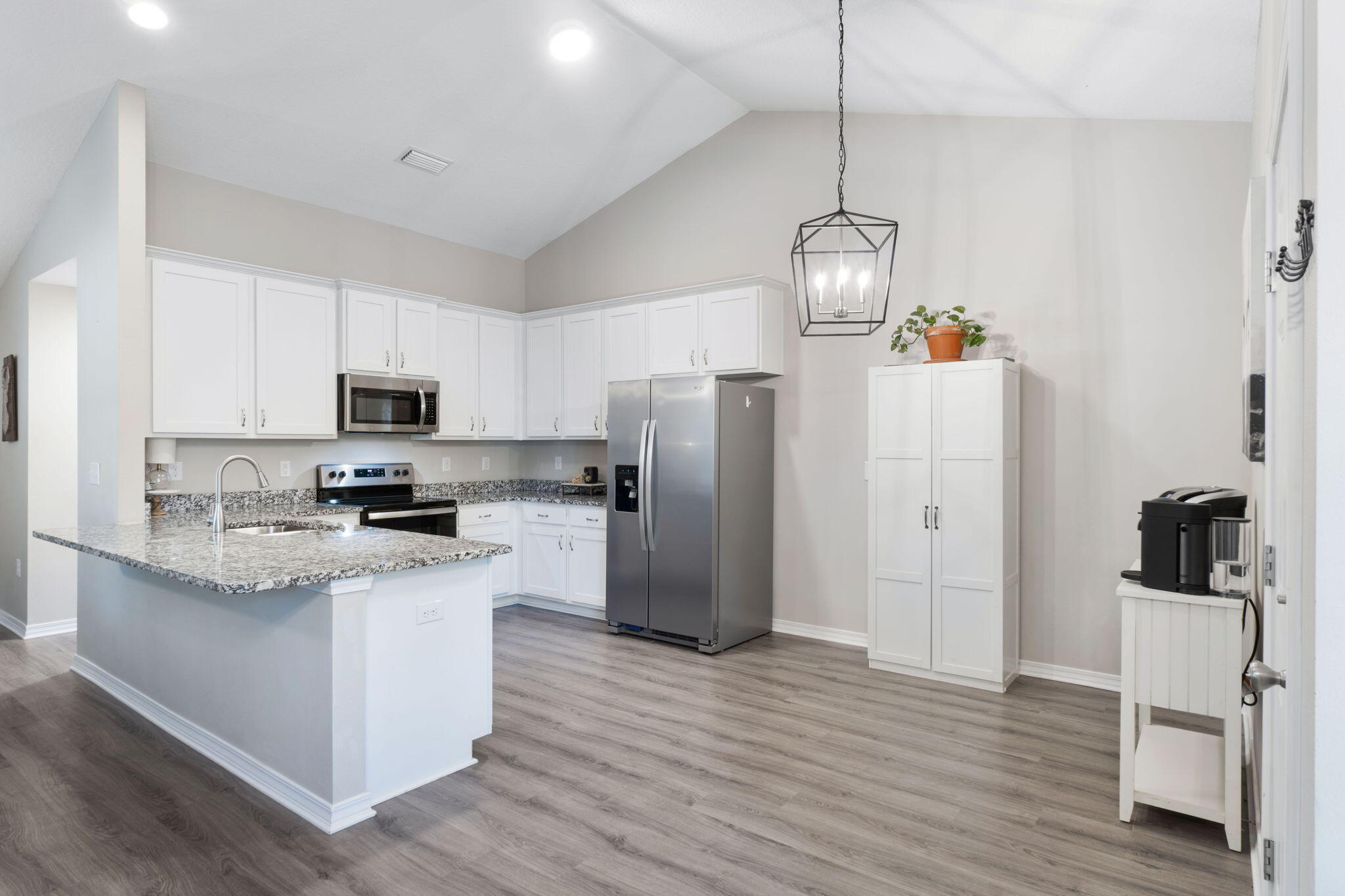 GARDEN CITY - Residential