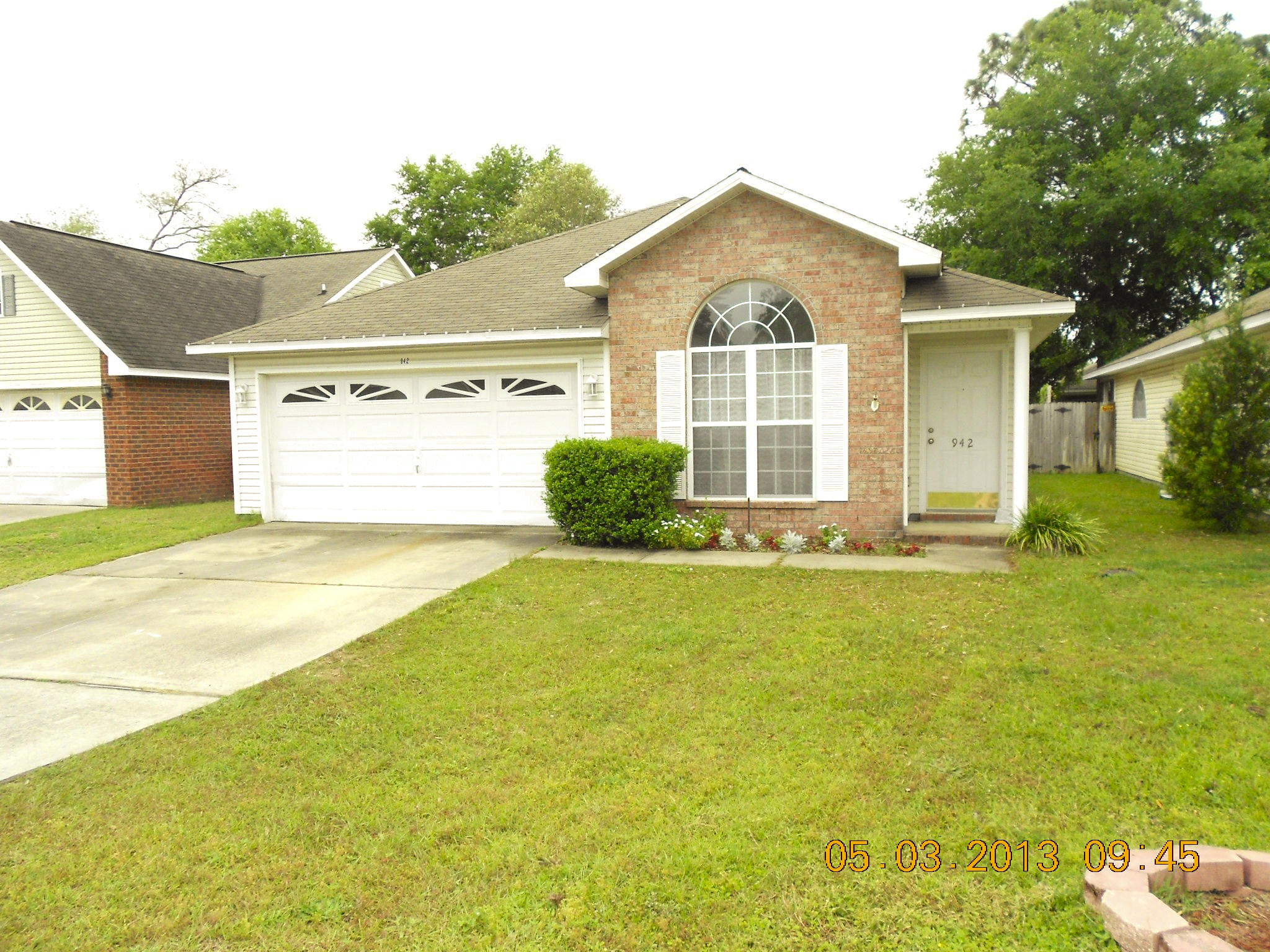 HUNTERS RUN S/D - Residential Lease