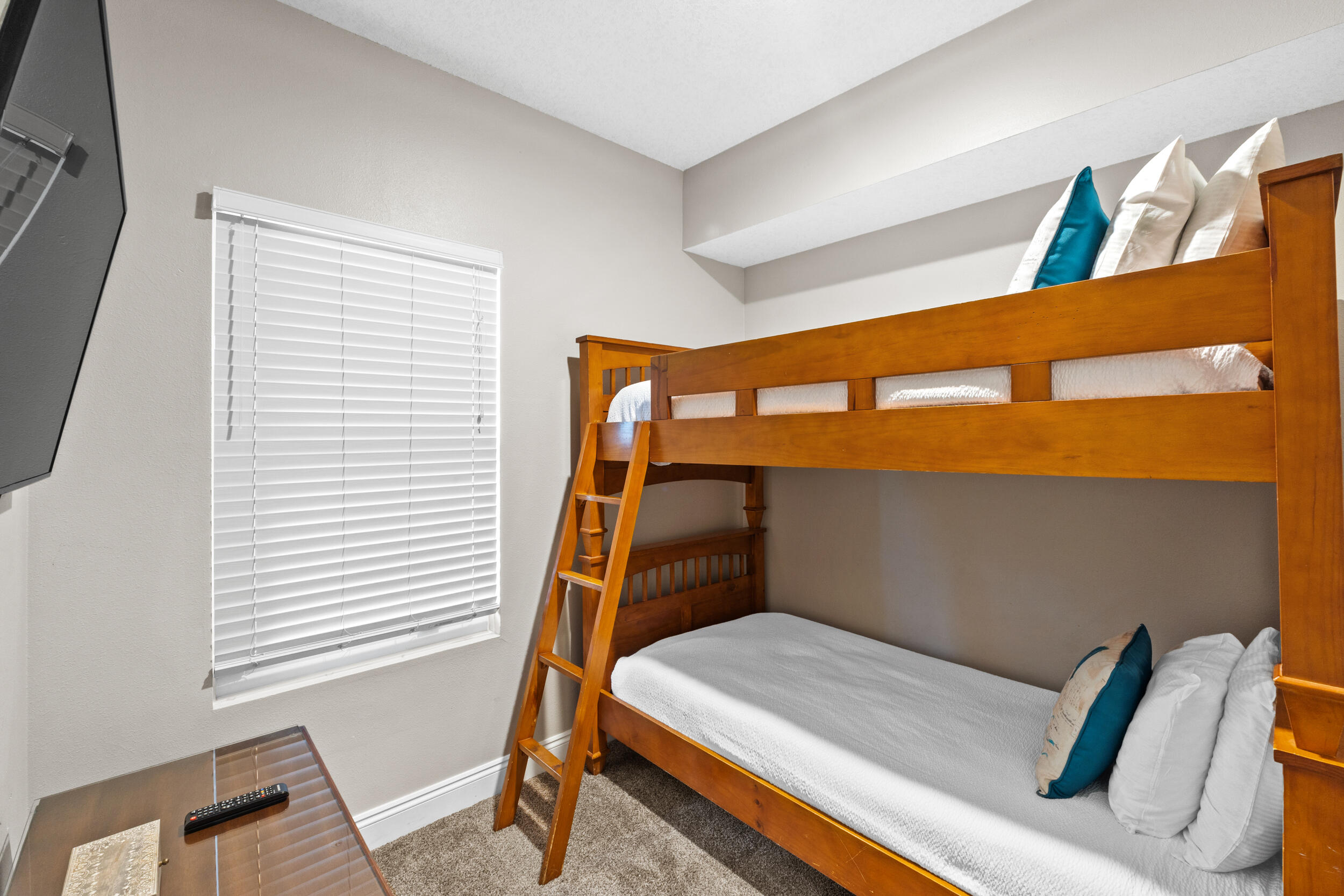 Calypso Towers II - Residential