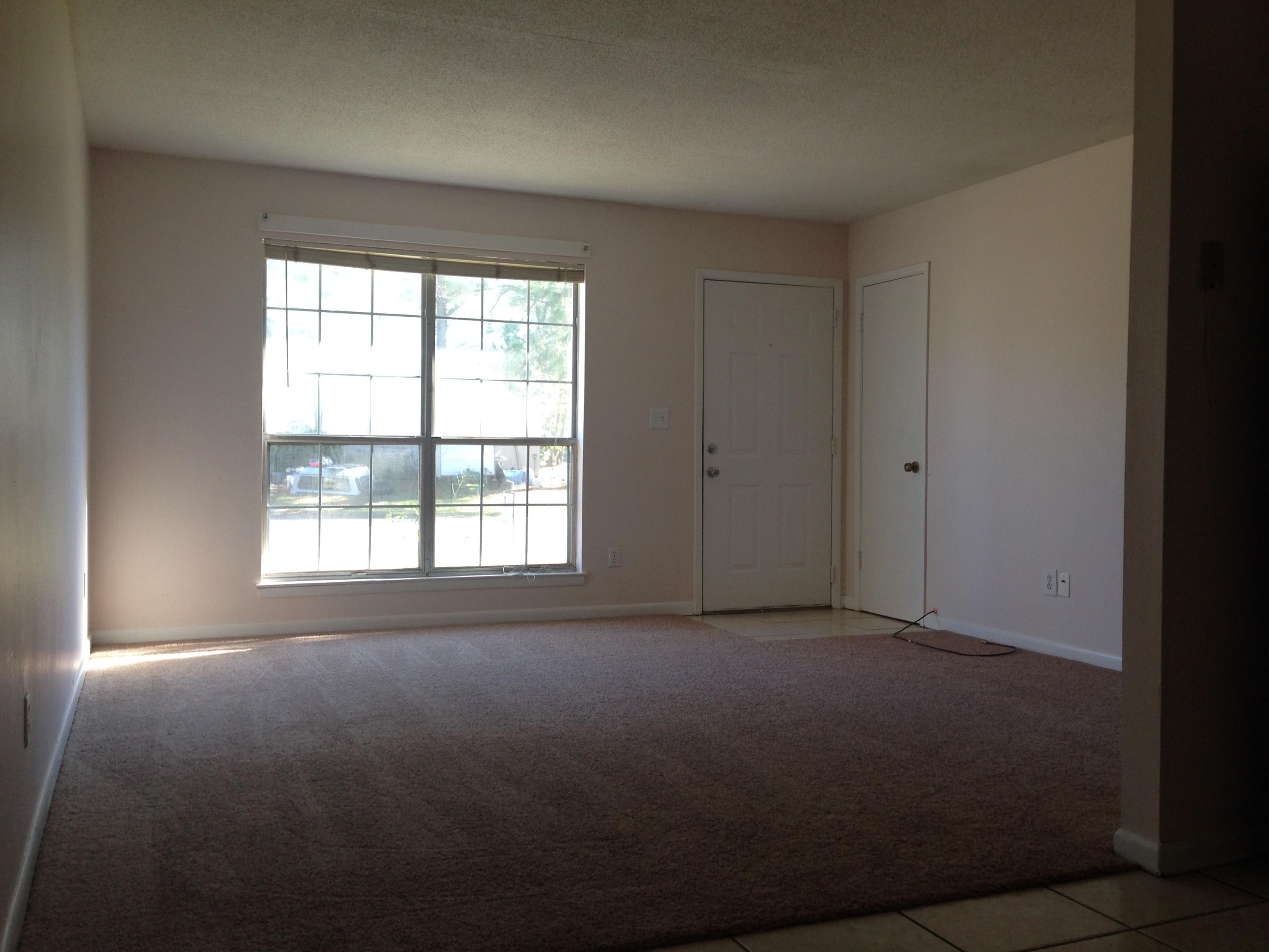 PINE MEADOWS - Residential Lease