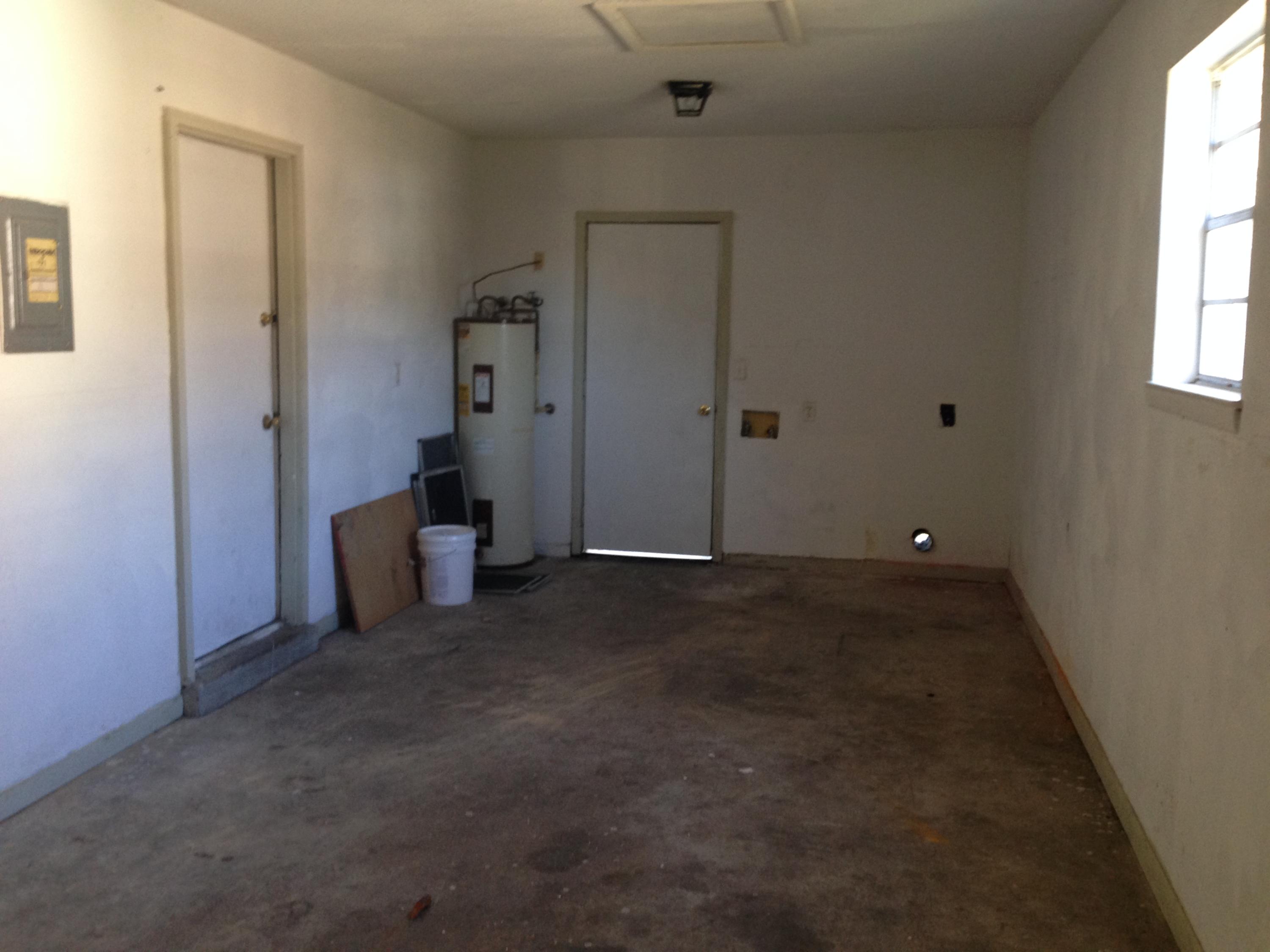 PINE MEADOWS - Residential Lease