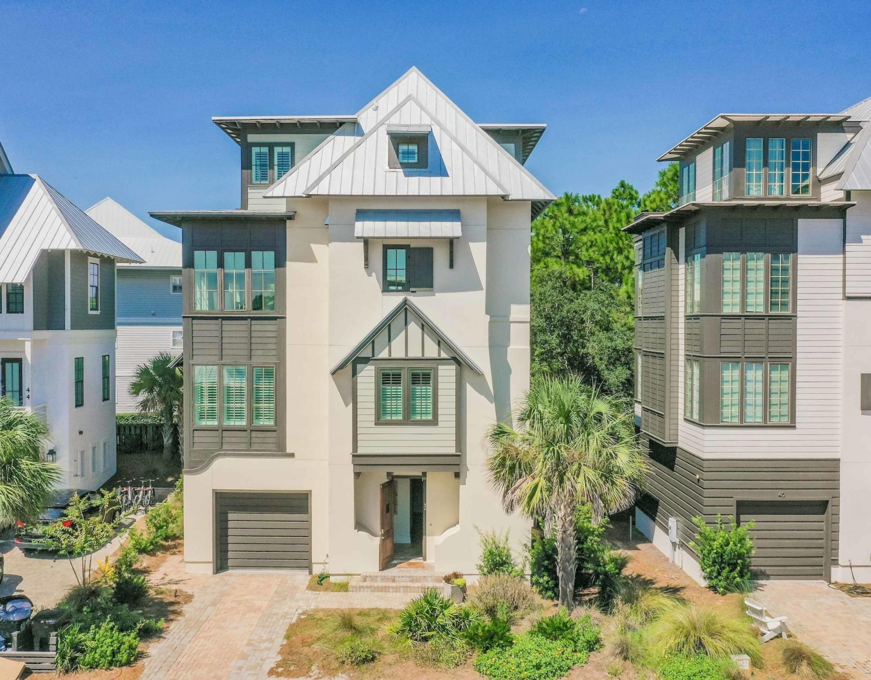 TRESCA PLACE - Residential