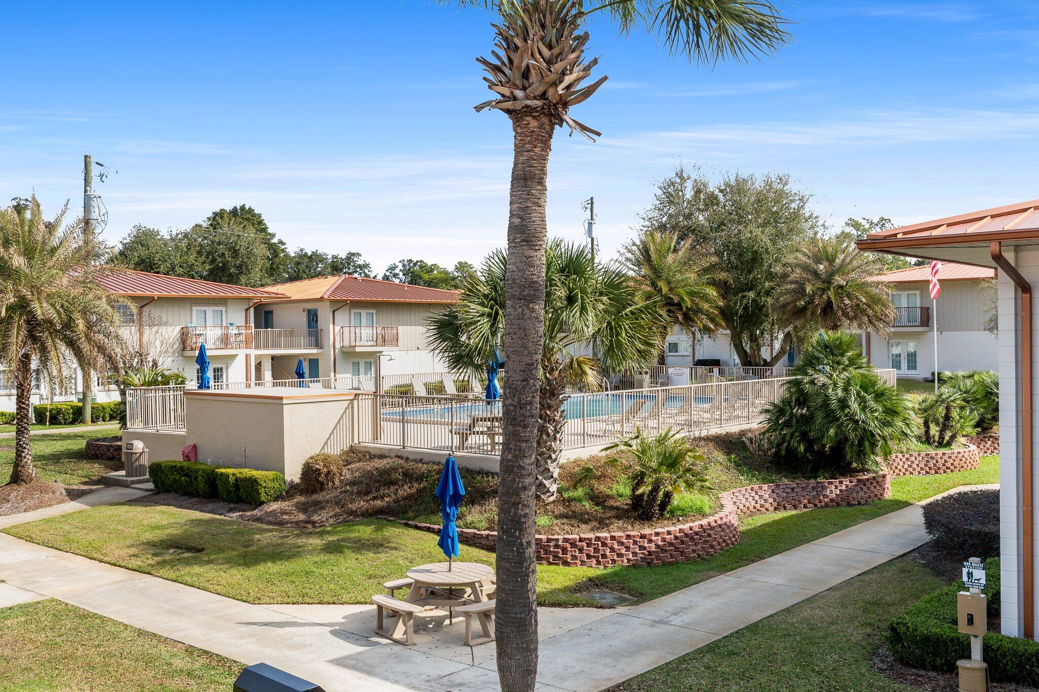 LANDMARK CONDO - Residential