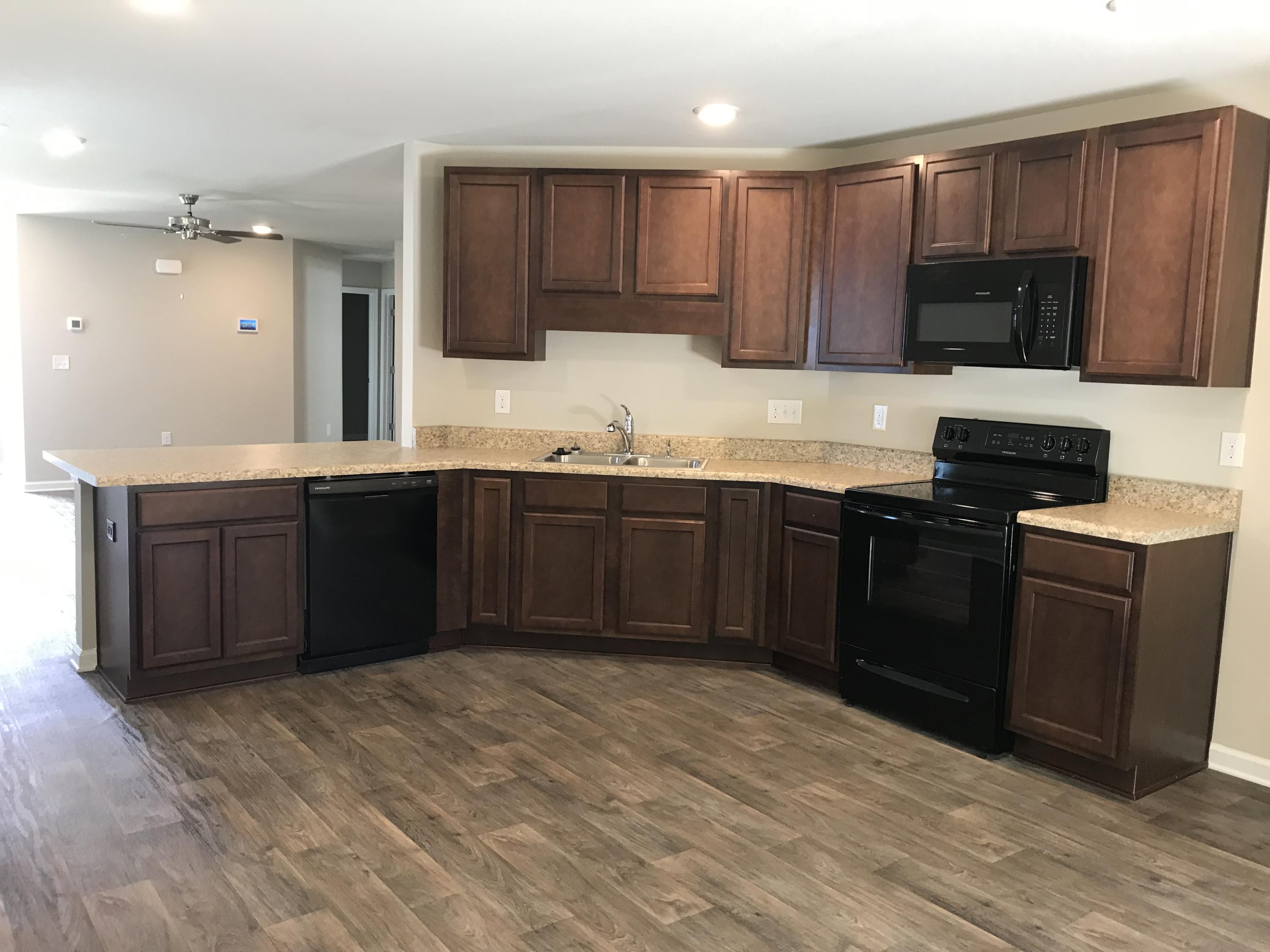 HAMMOCK BAY - Residential Lease