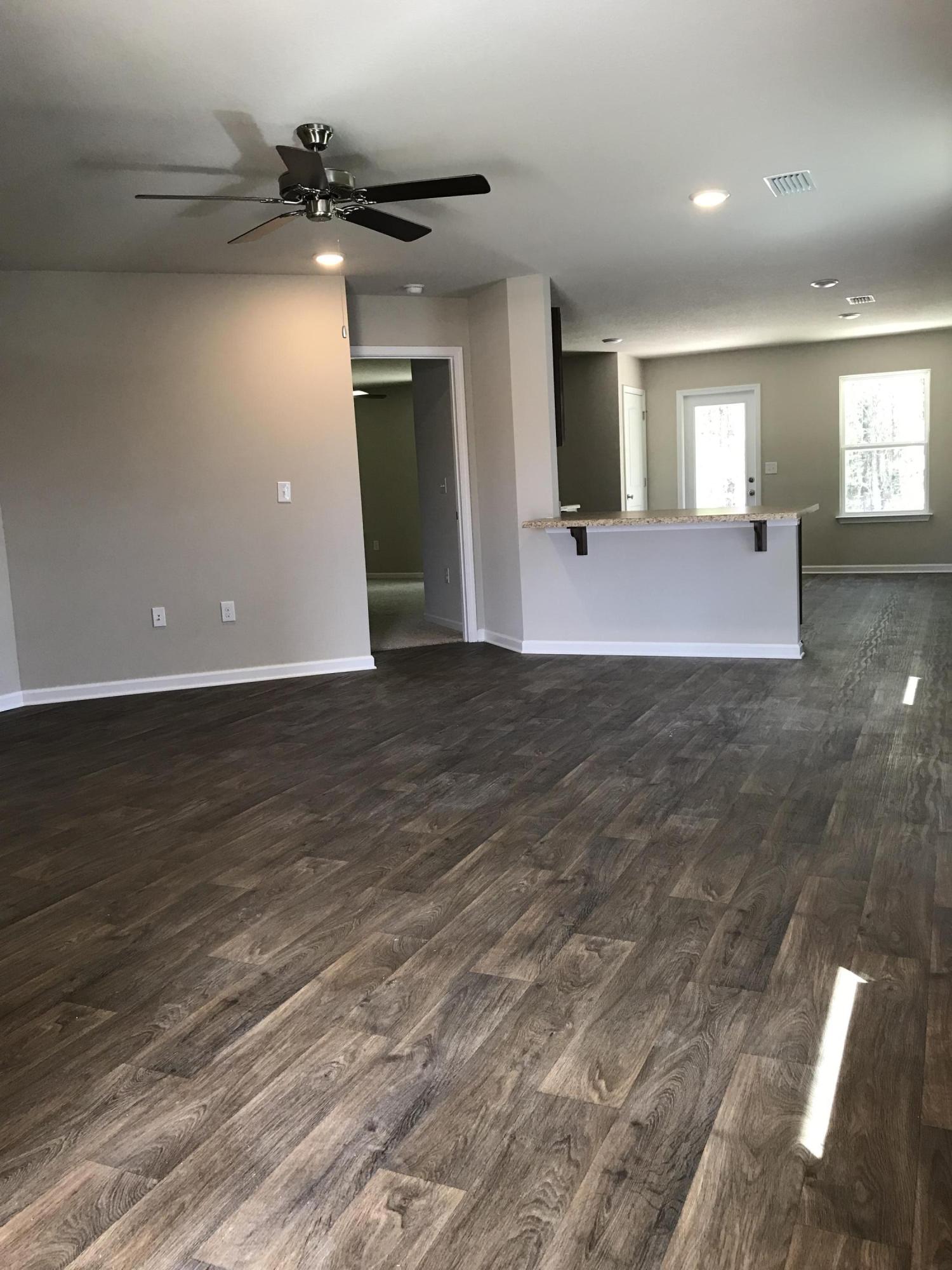 HAMMOCK BAY - Residential Lease