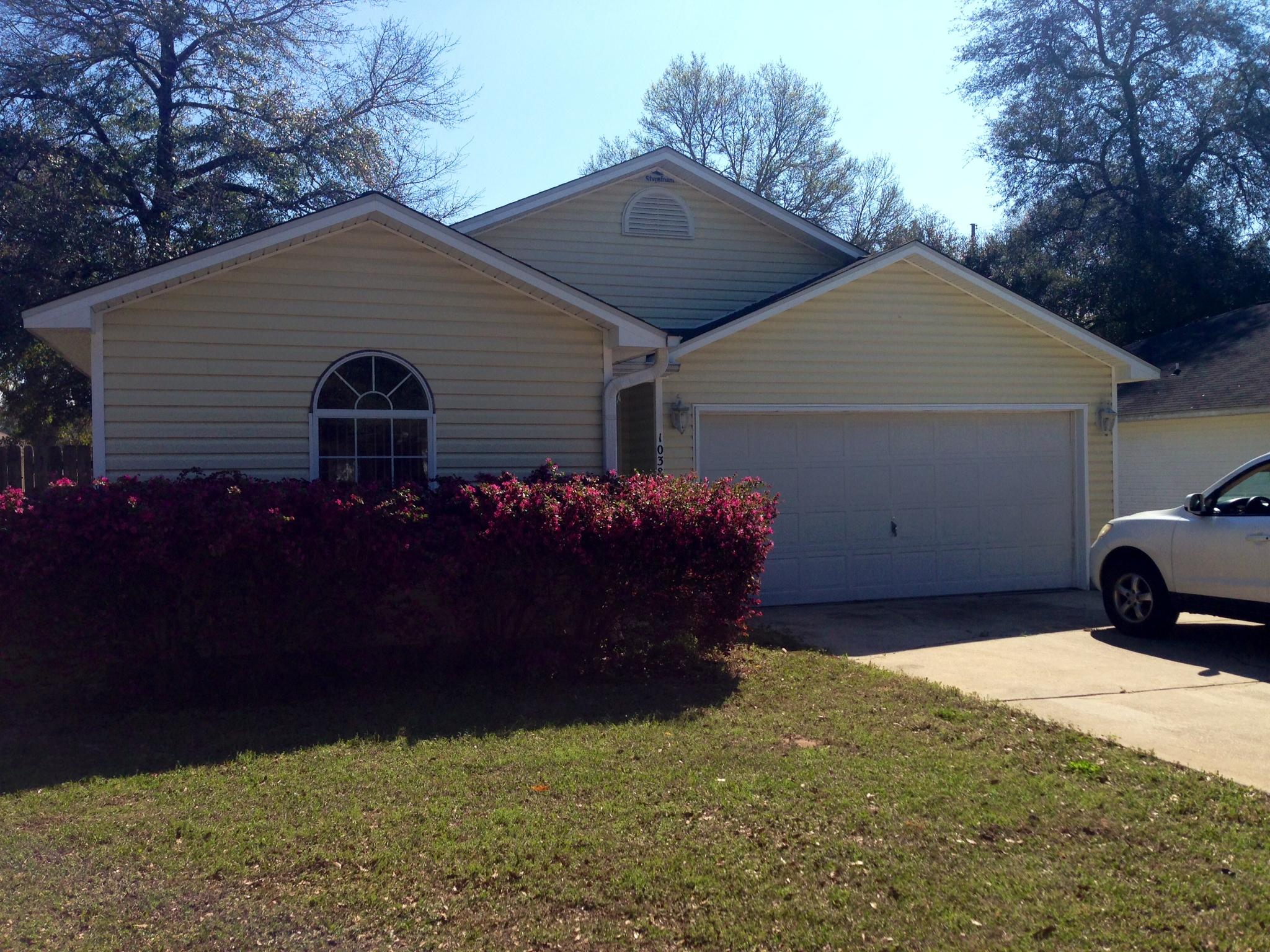 Newly built 3/2 with 2 car garage in NW Pensacola in the Bellview area off Mobile Hwy in Pensacola. Convenient to Blue Angel Pkwy, I-10, Shopping, Hospitals, and Pensacola NAS.
Three bedroom home built in 2003, 1,440 sq ft features mode interior with back patio. Highly desired Split bedroom floor plan with fireplace! Large kitchen with all kitchen appliances features a breakfast bar and formal dining area. Master bathroom suite has double vanity and walk in closet. The flooring is carpet and tile. Central AC, gas heating. Cable ready.
Nice lot (5,227 sq ft) backs up to woods with a privacy fenced backyard. Pets accepted on owners approval. Property is ready for move on 11 April 2016.
Tenant's household income per month must be approx. $3,000 and provide good reference.