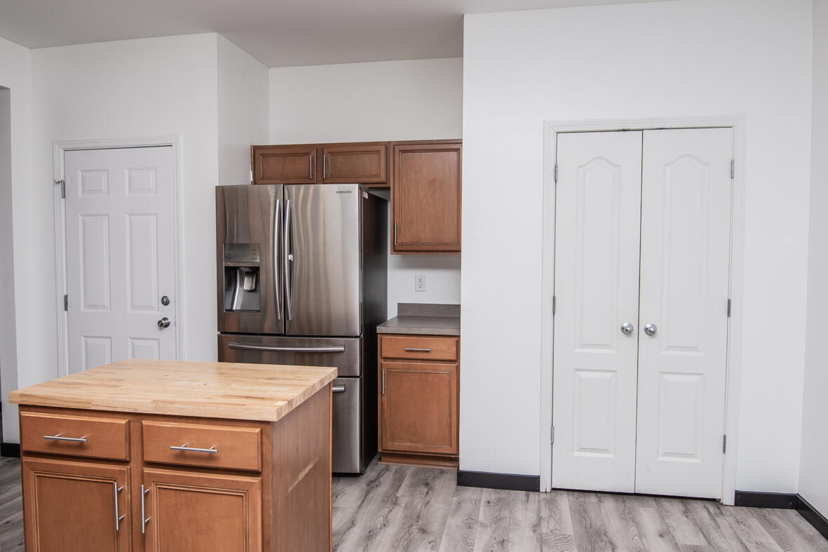 SANDY RIDGE ESTATES - Residential Lease