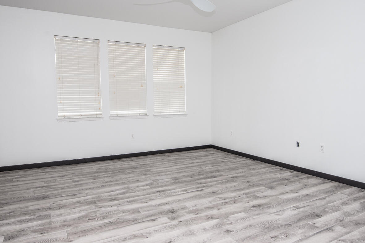 SANDY RIDGE ESTATES - Residential Lease