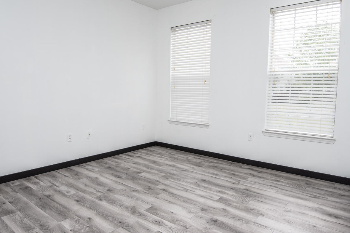 SANDY RIDGE ESTATES - Residential Lease