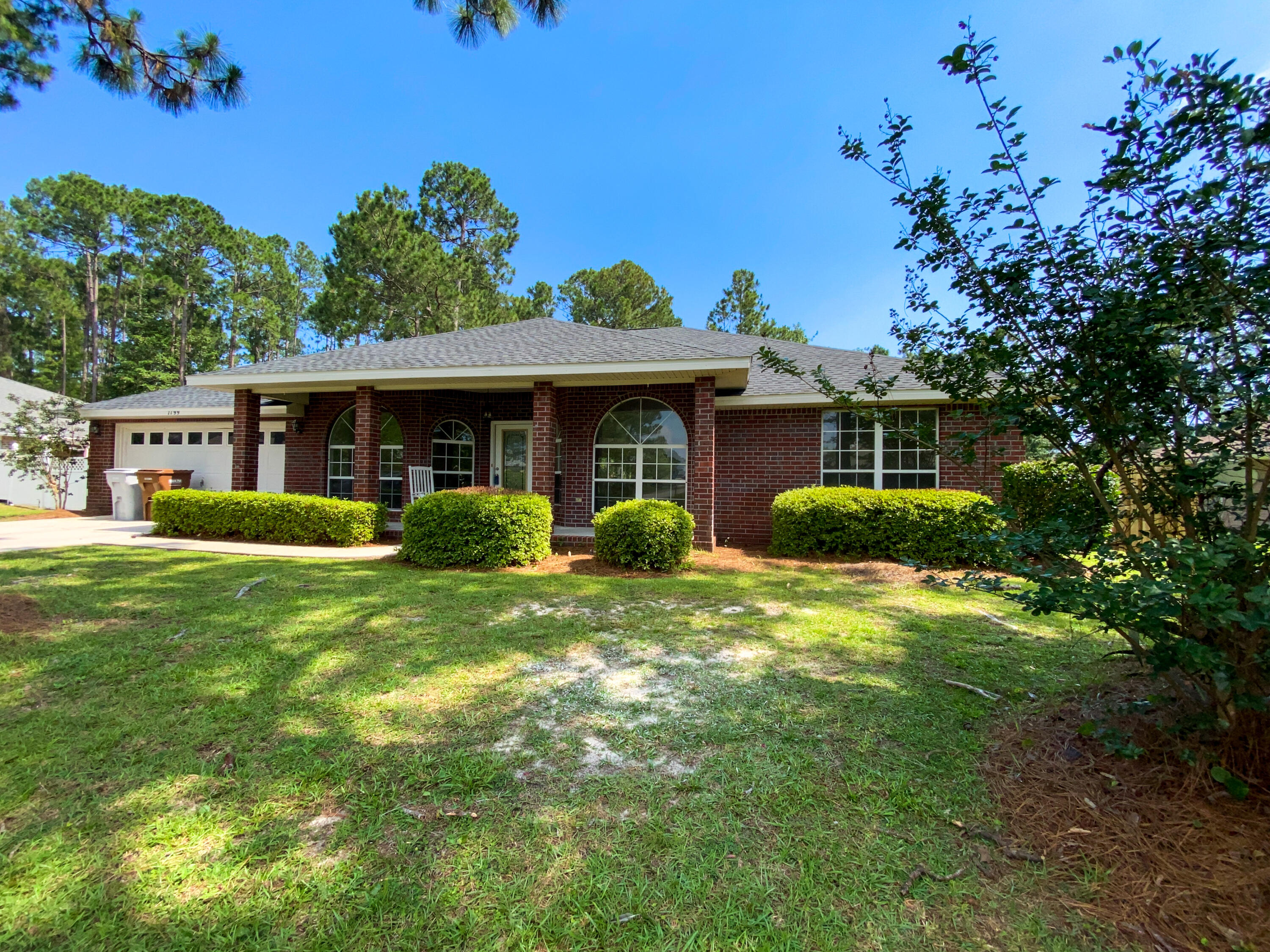 HOLLEY BY THE SEA - Residential