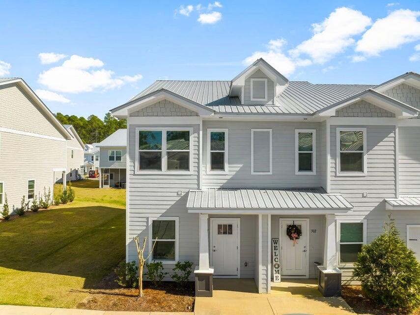 Townhome in The Verandas - Freeport, FL
This Horizon floor plan end unit offers 3 bedrooms, 2.5 baths, and 1,396 sq.ft. of thoughtfully designed living space. Being an end unit, it features additional windows on the first floor that bring in extra natural light. The open floor plan with kitchen island includes luxury finishes such as quartz countertops throughout, stainless steel appliances, soft-closing cabinets, luxury vinyl plank flooring on the first floor, and carpet on the second floor. Blinds and refrigerator are included for added convenience. Off the living area, you'll find a bonus storage space that can be used as an office or adapted creatively to suit your needs. Upstairs you'll find  a laundry roo with full-size hookups for your own washer/dryer. A back patio completes this well-appointed home.
The Verandas features excellent amenities including a pool, playground, pickleball courts, and basketball courts.
Enjoy easy access to the white sand beaches of 30A, as well as Destin and Niceville. Conveniently located near Freeport schools and the Publix Shopping Center, this home offers both comfort and practicality in a desirable community.
Pictures are stock from the Horizon floor plan. Finishings, interior colors, and upgrades may vary.
A Rental Application Fee of $70 for each applicant will be collected to initiate a credit screening and criminal background check as part of the application evaluation process. Beach Sunsets Inc charges a Tenant fee of $25 per month payable with rent. Renter's Insurance is required; option available for $11.95 per month. Pet Security Deposits are $500 PER PET and refundable if there is no damage at lease end. Pet Rent is $25 PER PET per month. At lease execution, security deposit(s), pet security deposit(s), and any lease required prepaid rent are due and payable. Your first rent payment is made the day you move in and due the 1st to 5th of each month thereafter.