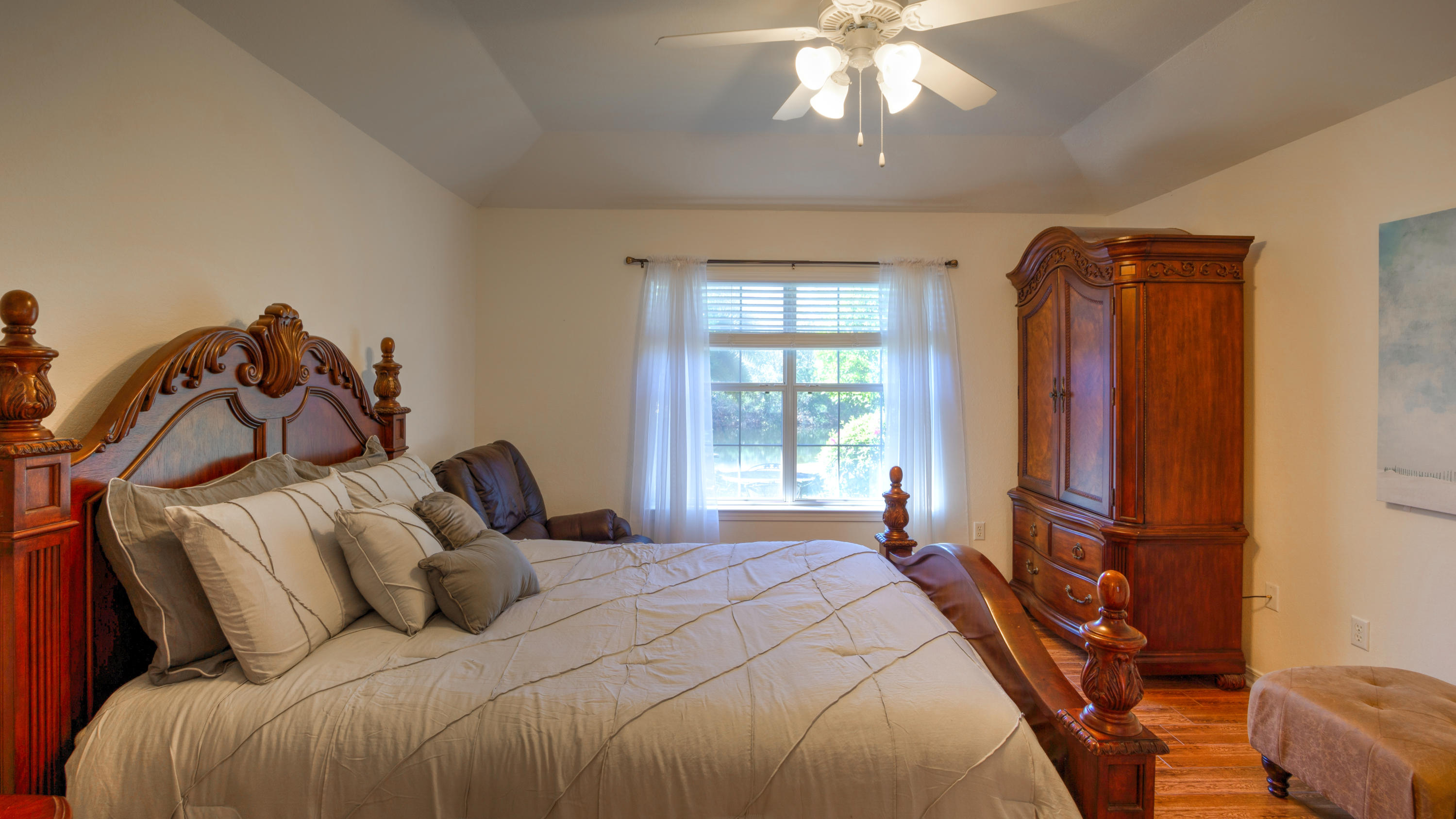 EMERALD LAKES PH 1 - Residential