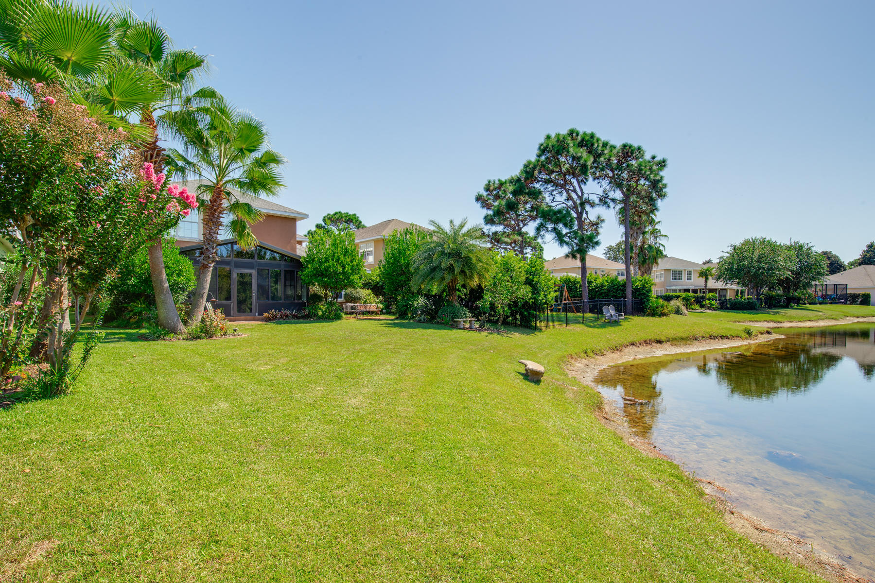 EMERALD LAKES PH 1 - Residential