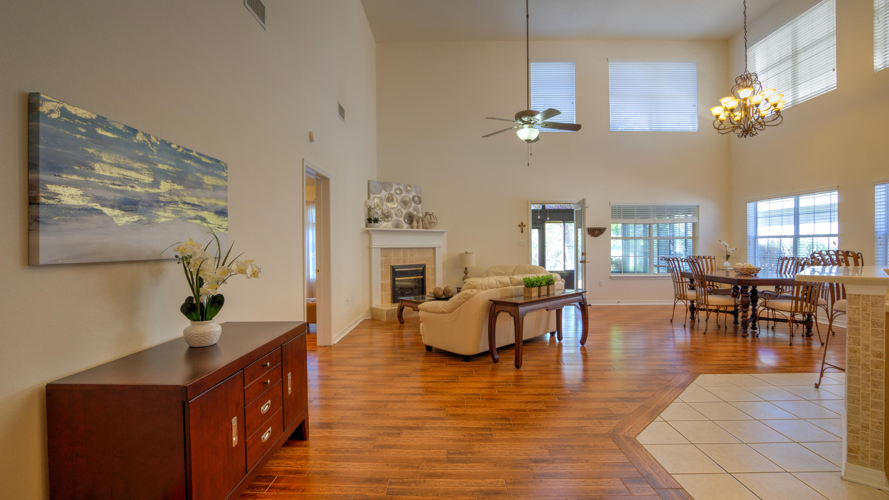 EMERALD LAKES PH 1 - Residential