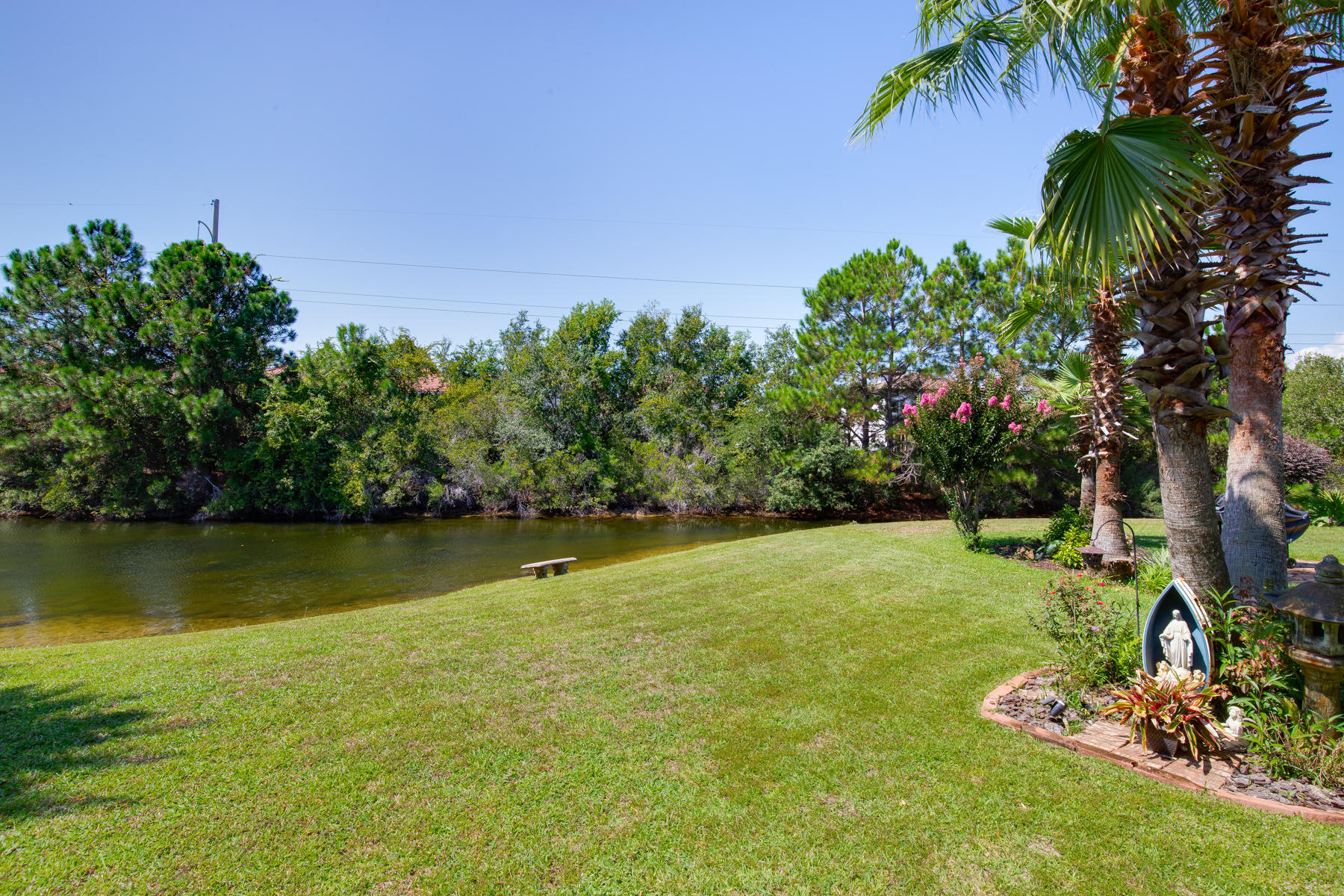 EMERALD LAKES PH 1 - Residential