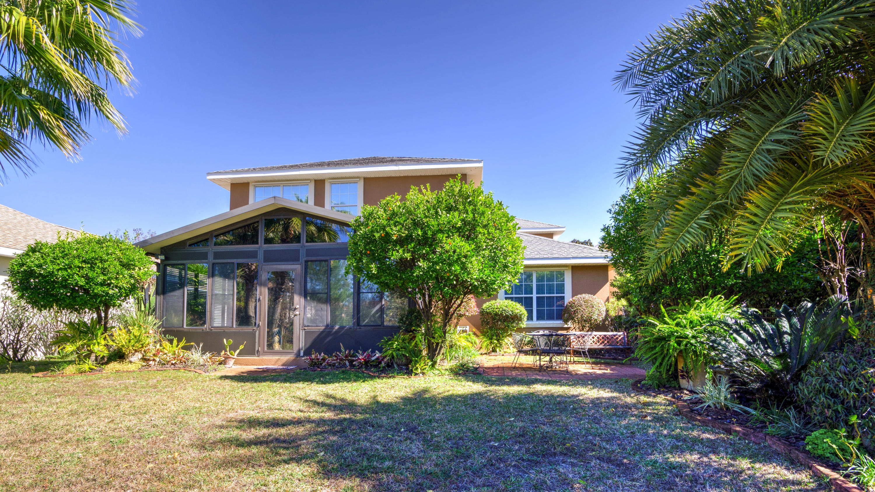 EMERALD LAKES PH 1 - Residential