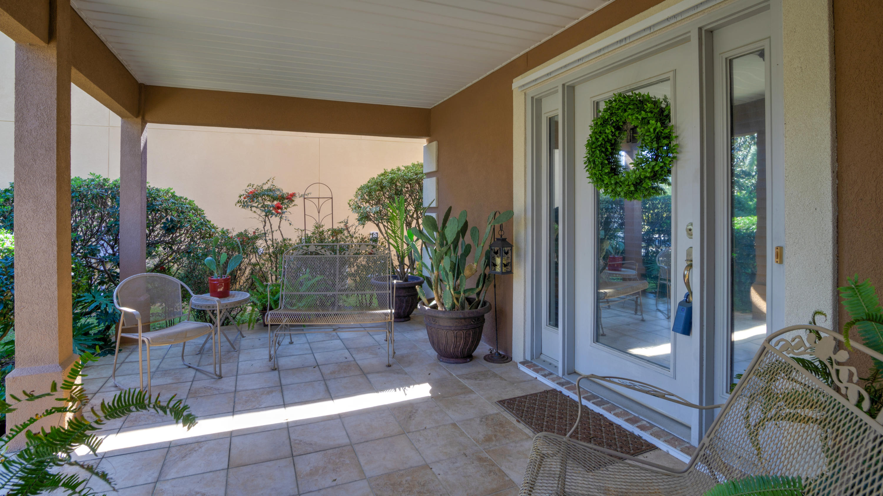 EMERALD LAKES PH 1 - Residential