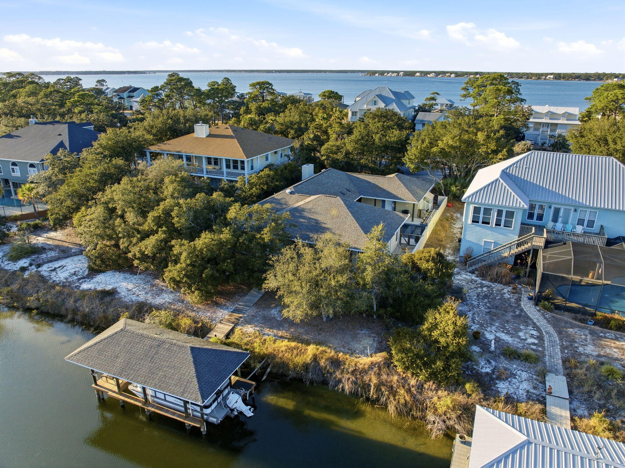 Ono Island - Residential