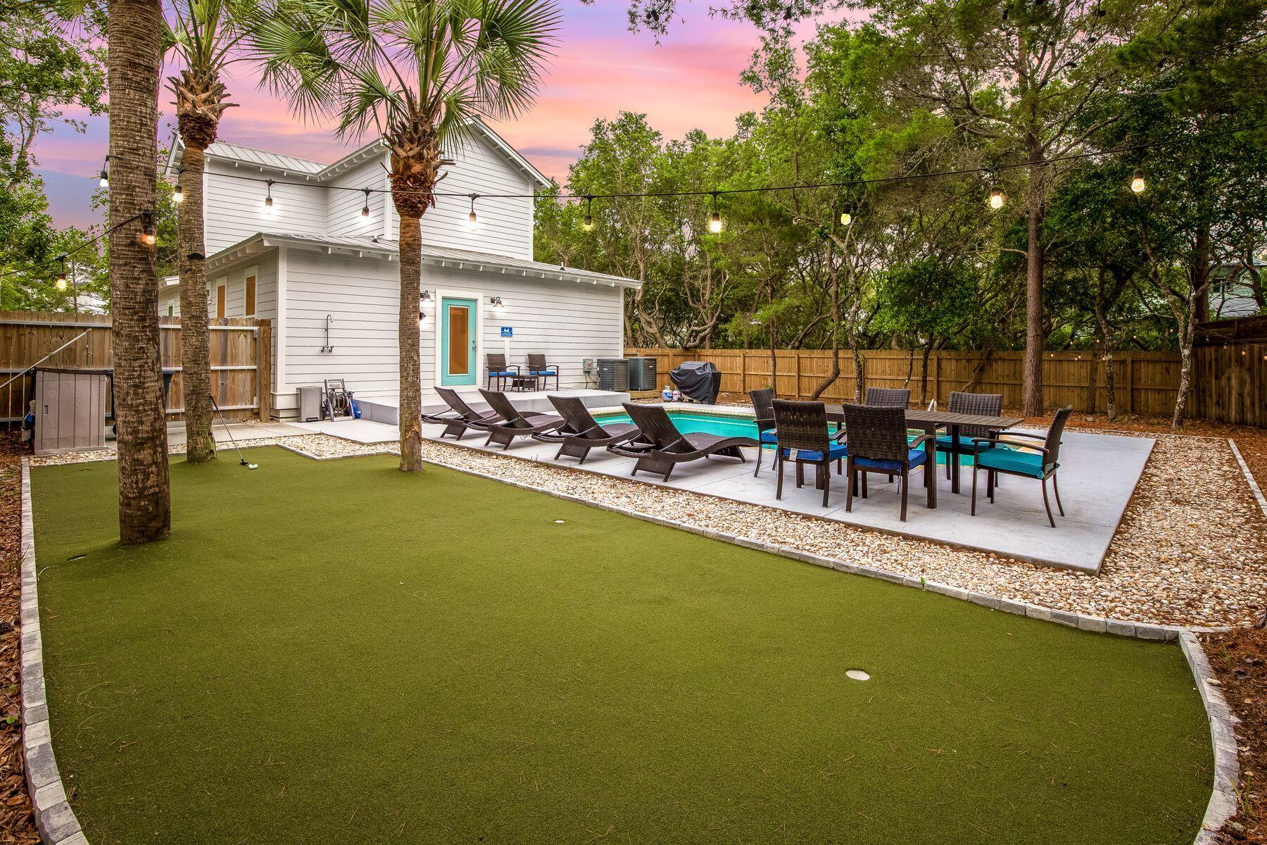 WHITES GULFVIEW ESTATES - Residential