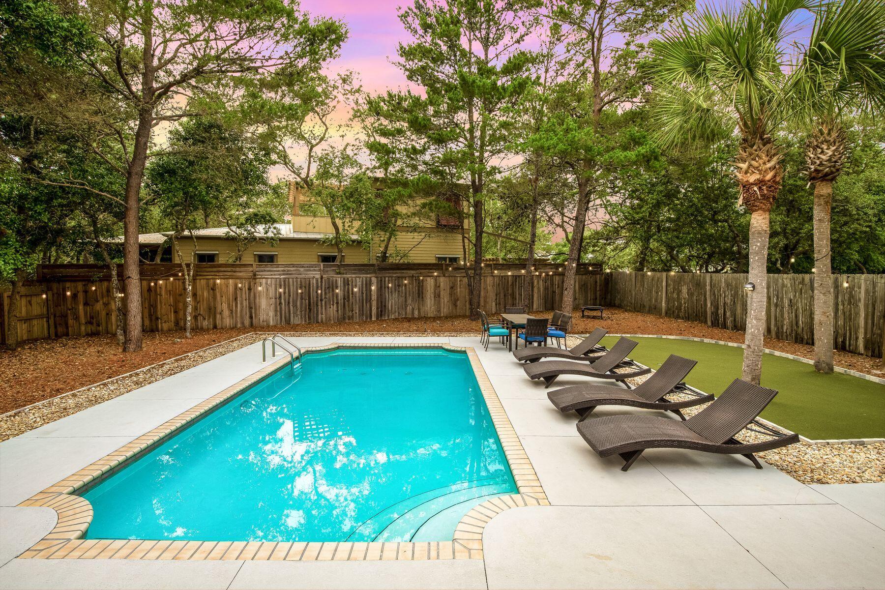 WHITES GULFVIEW ESTATES - Residential