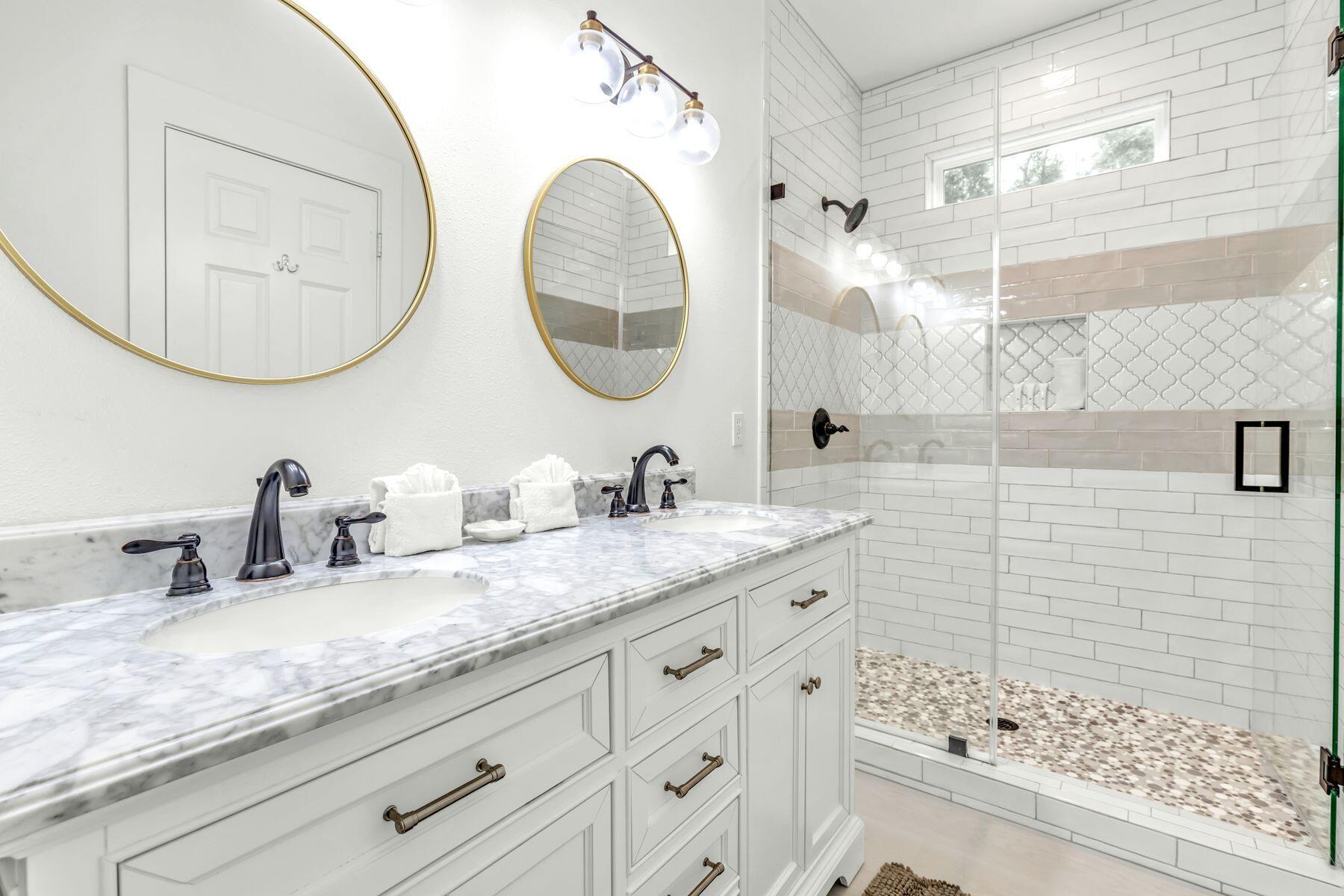 WHITES GULFVIEW ESTATES - Residential