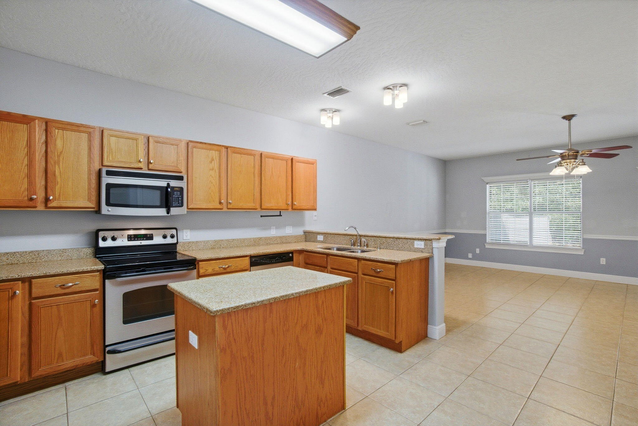 NAVARRE FIRST ADD - Residential