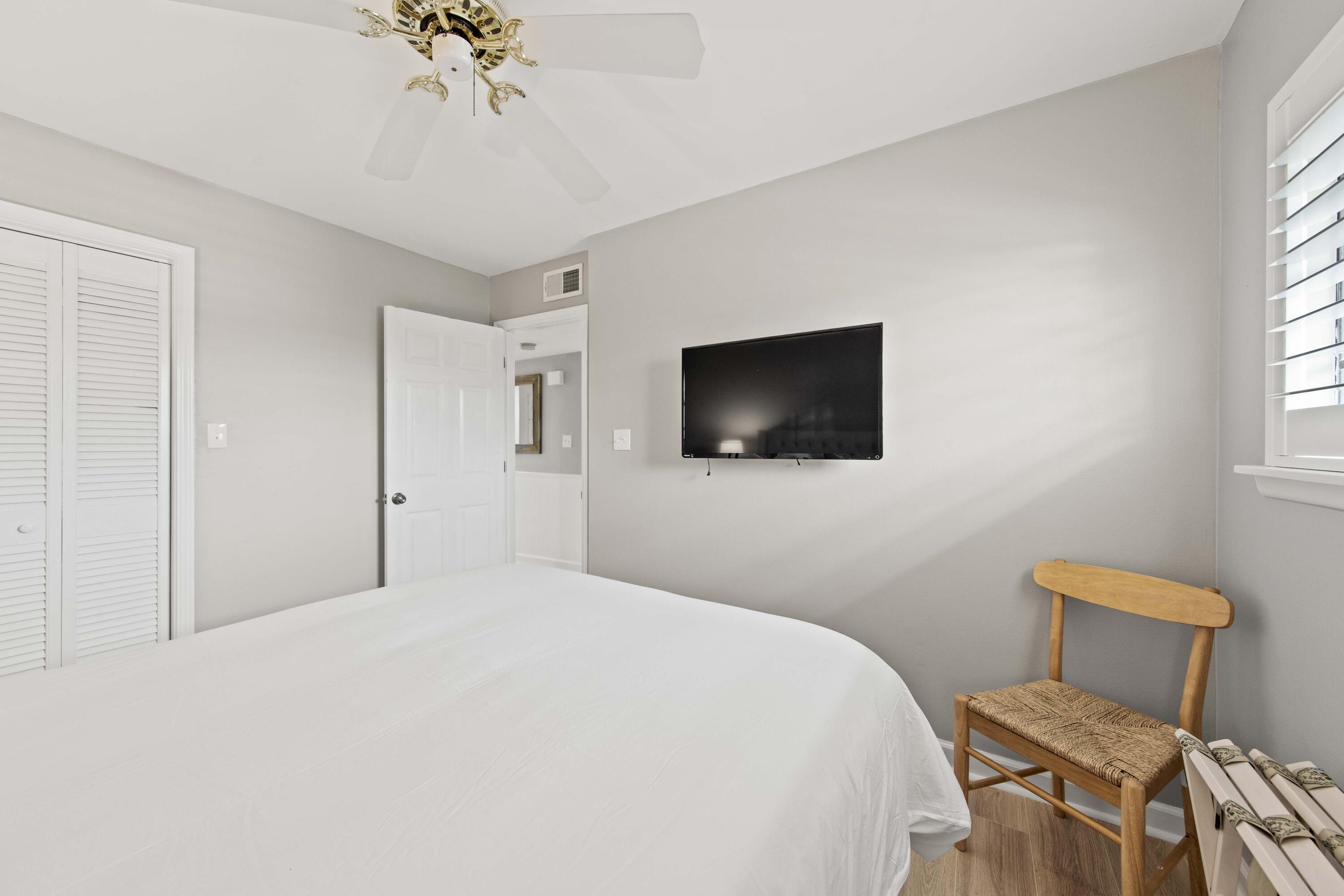 SEASCAPE CONDO GARDEN VILLA - Residential