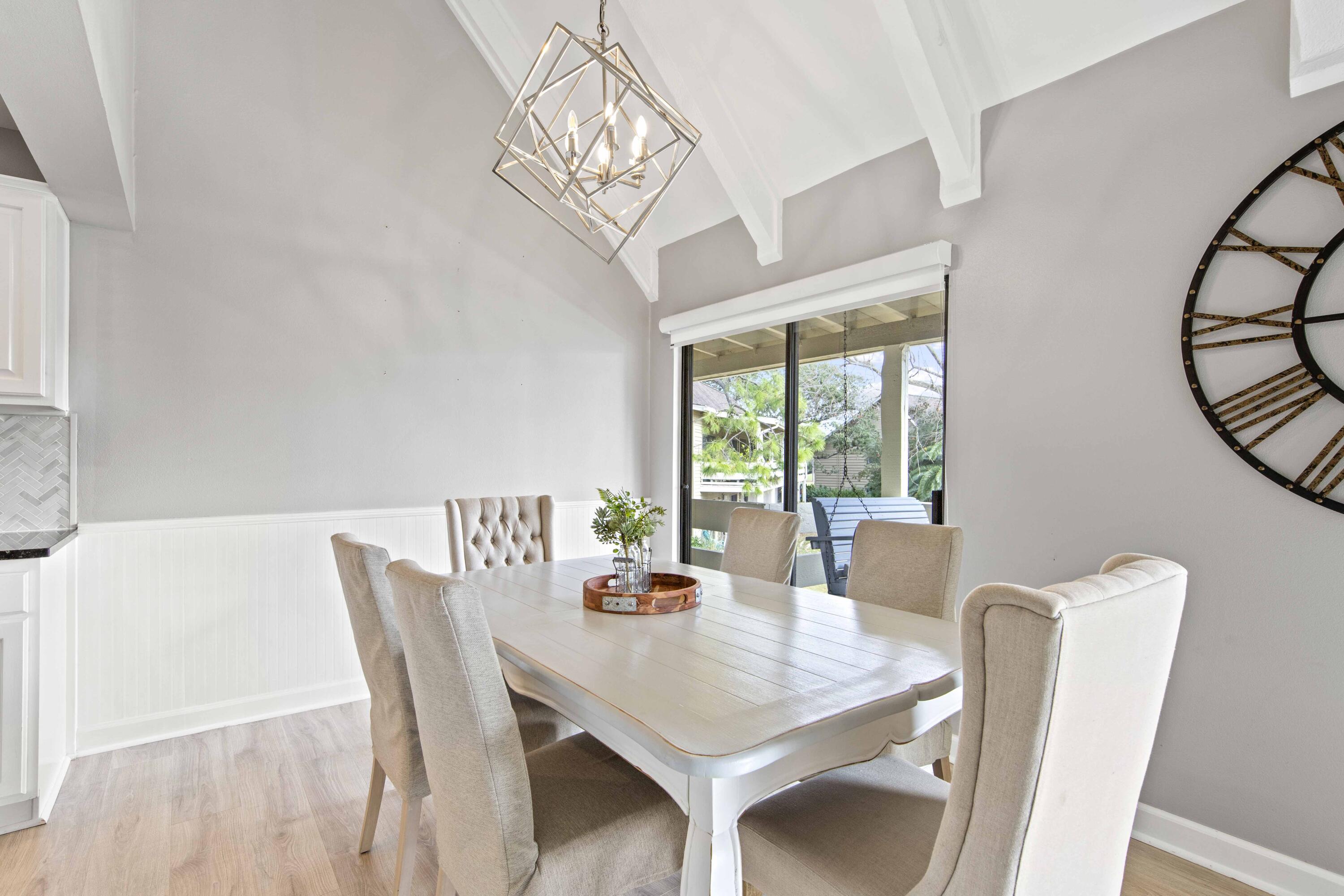 SEASCAPE CONDO GARDEN VILLA - Residential