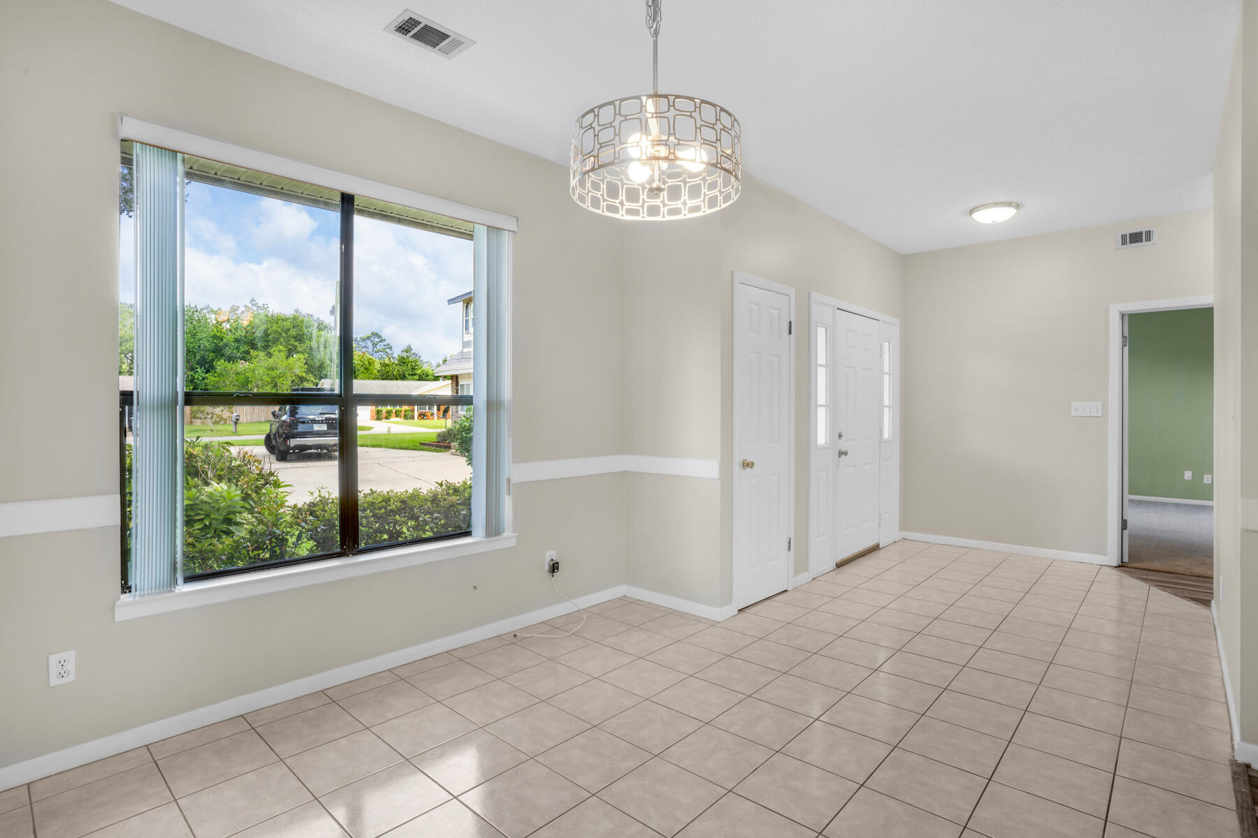 CLOVERDALE S/D 1ST ADDN - Residential Lease