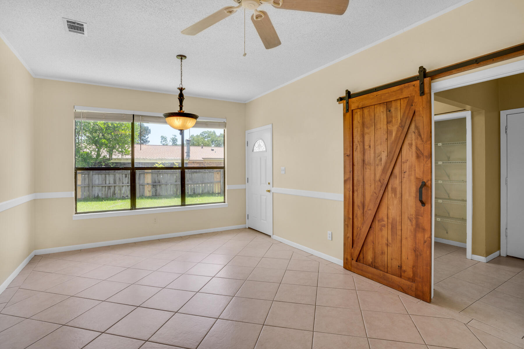 CLOVERDALE S/D 1ST ADDN - Residential Lease