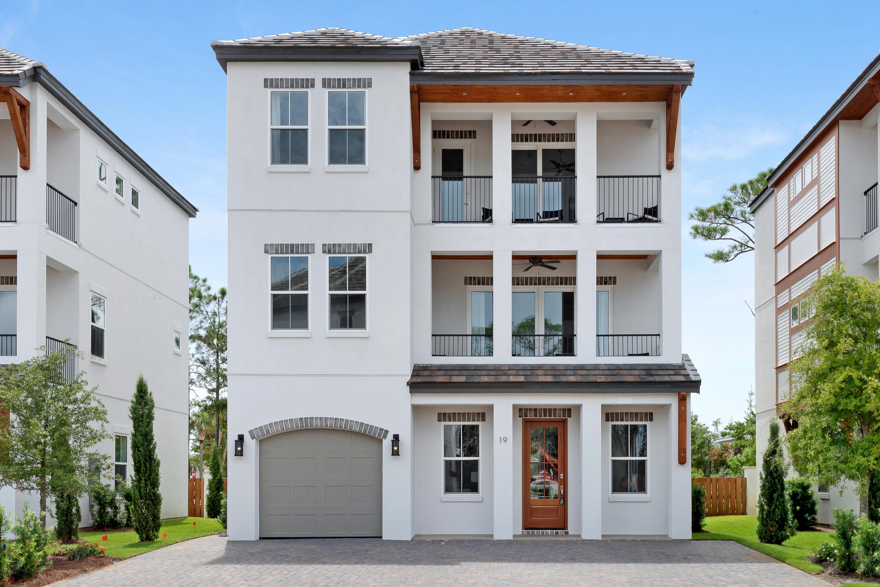 The Retreat at Miramar - Residential