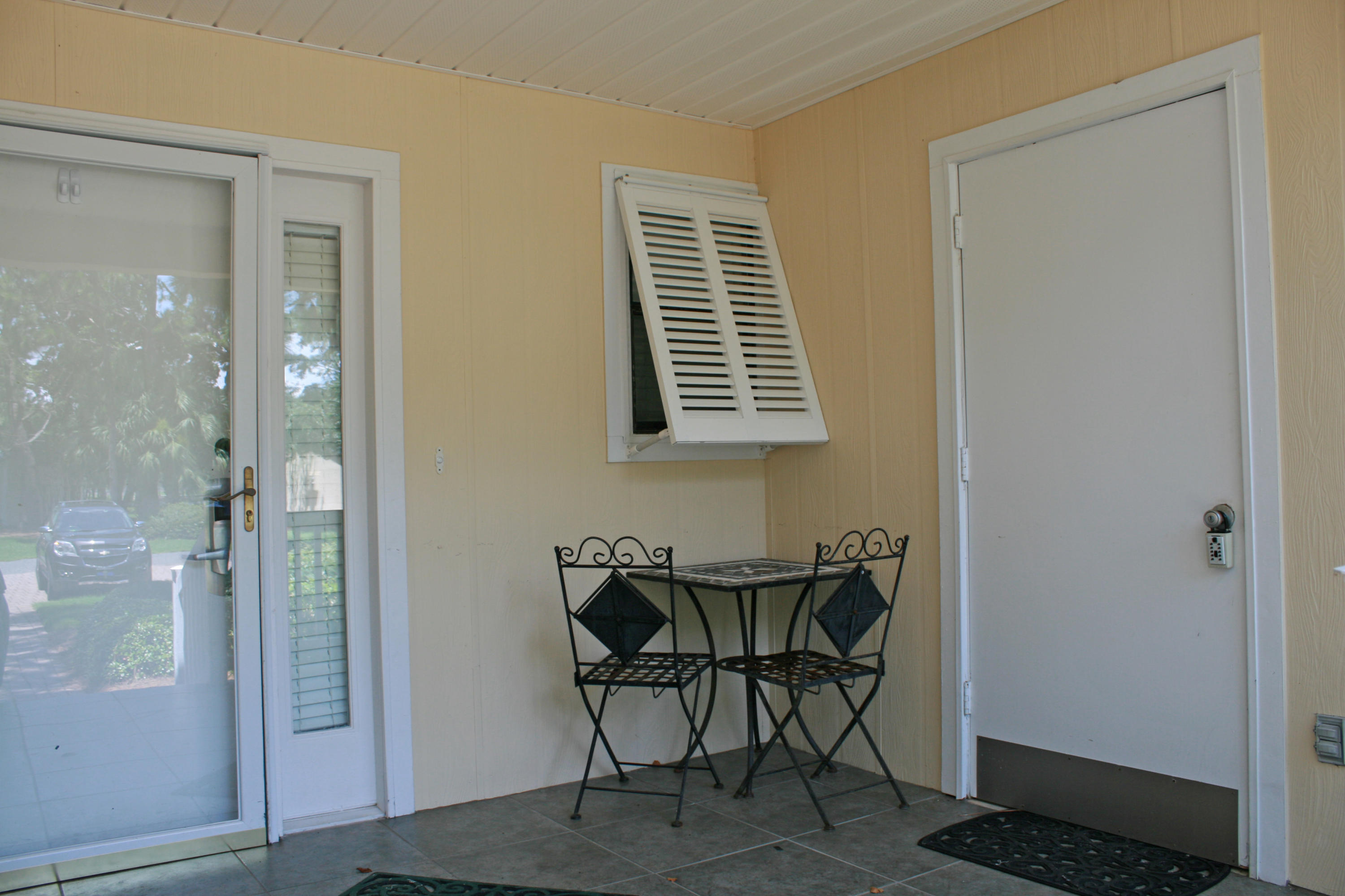 BAYOU VILLAGE CONDO PH 2 - Residential