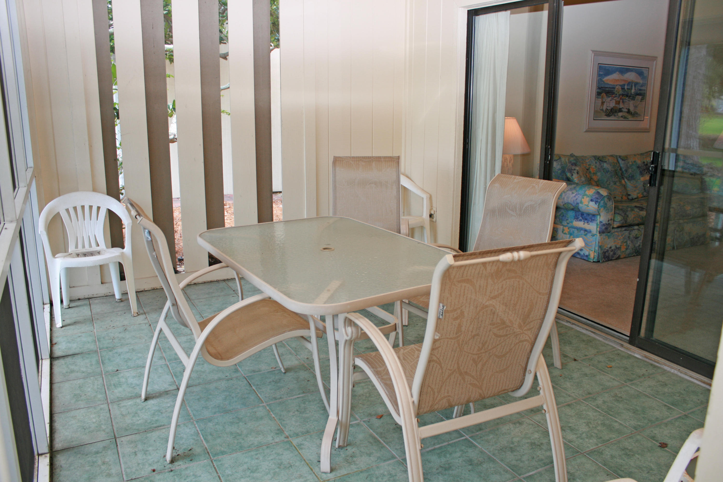 BAYOU VILLAGE CONDO PH 2 - Residential