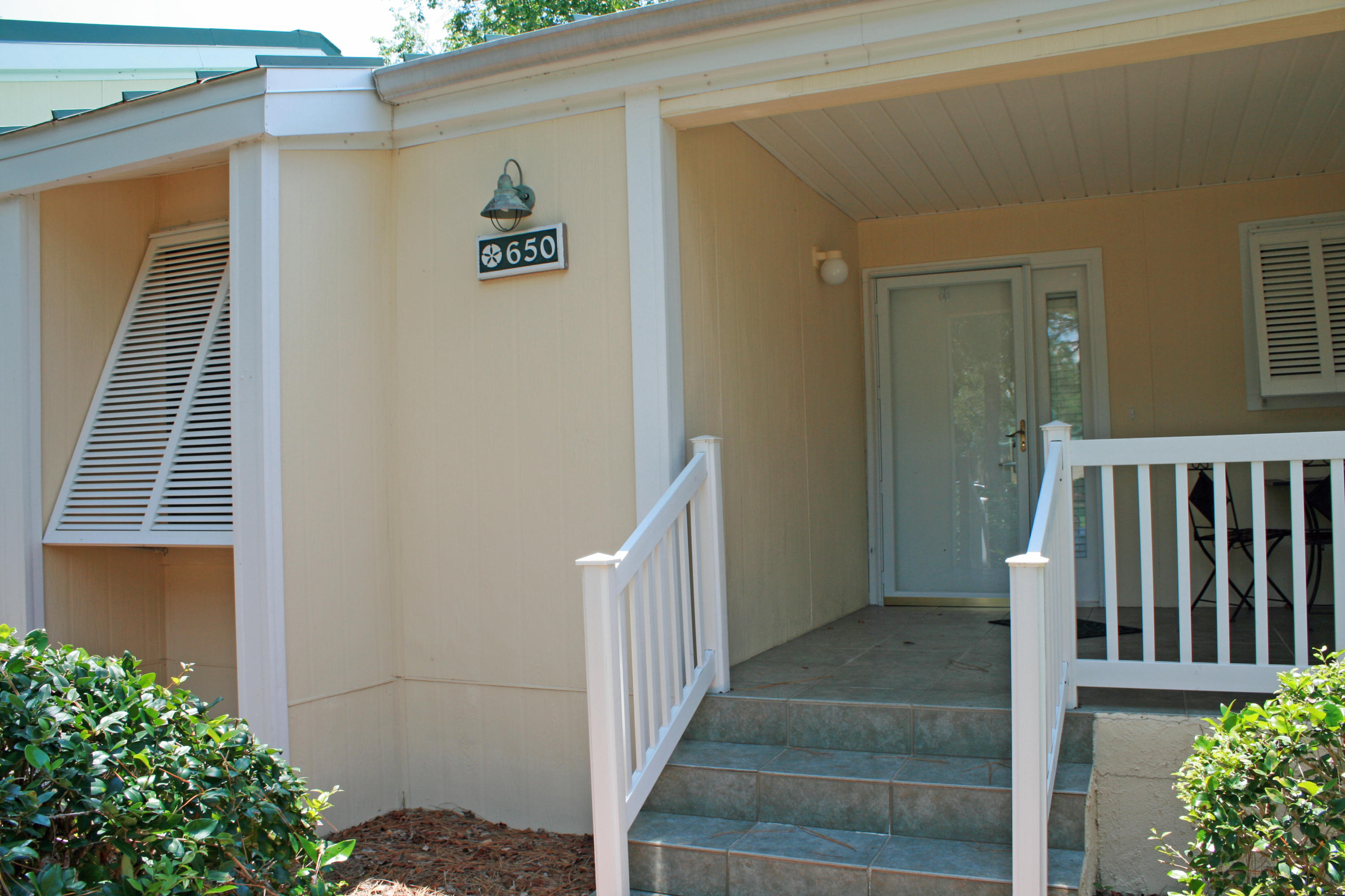 BAYOU VILLAGE CONDO PH 2 - Residential