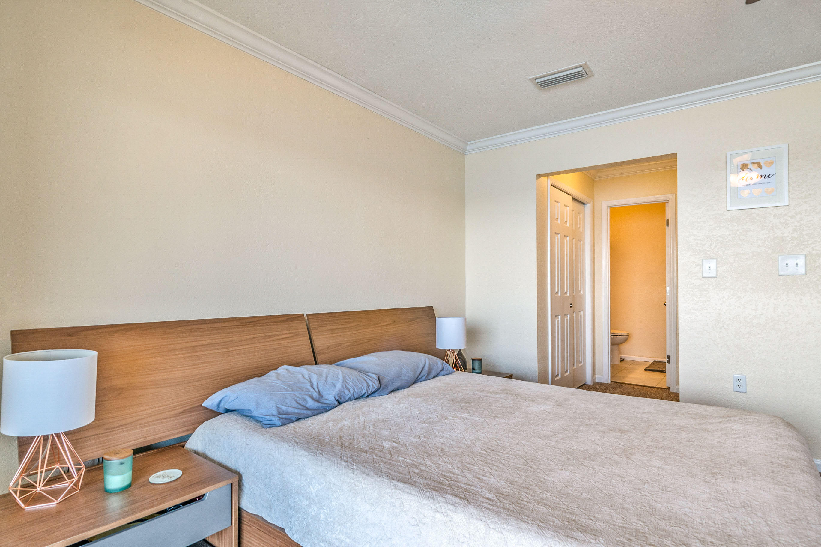 Snug Harbor Town Homes - Residential Lease